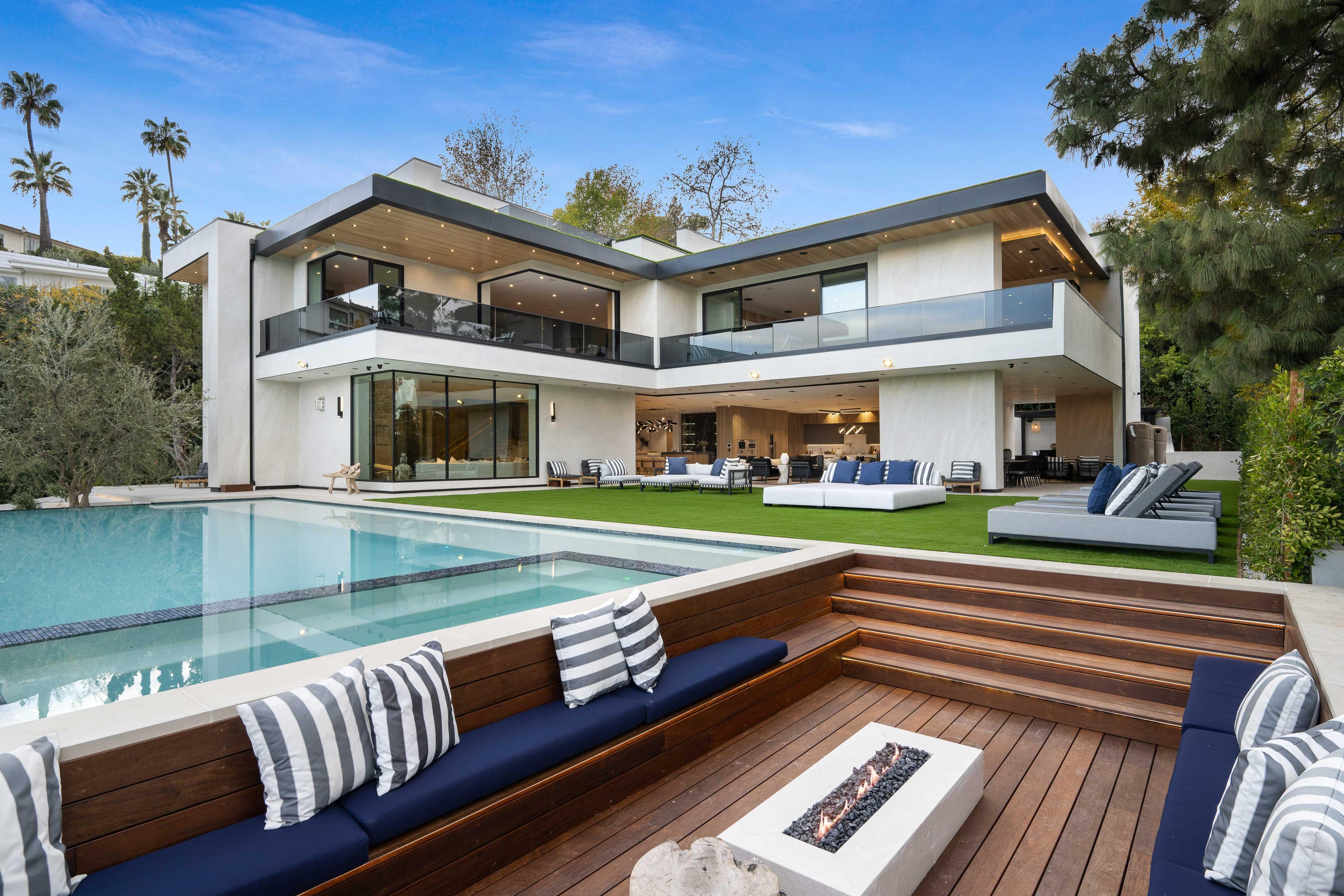 Luxury Homes Need a Different Strategy