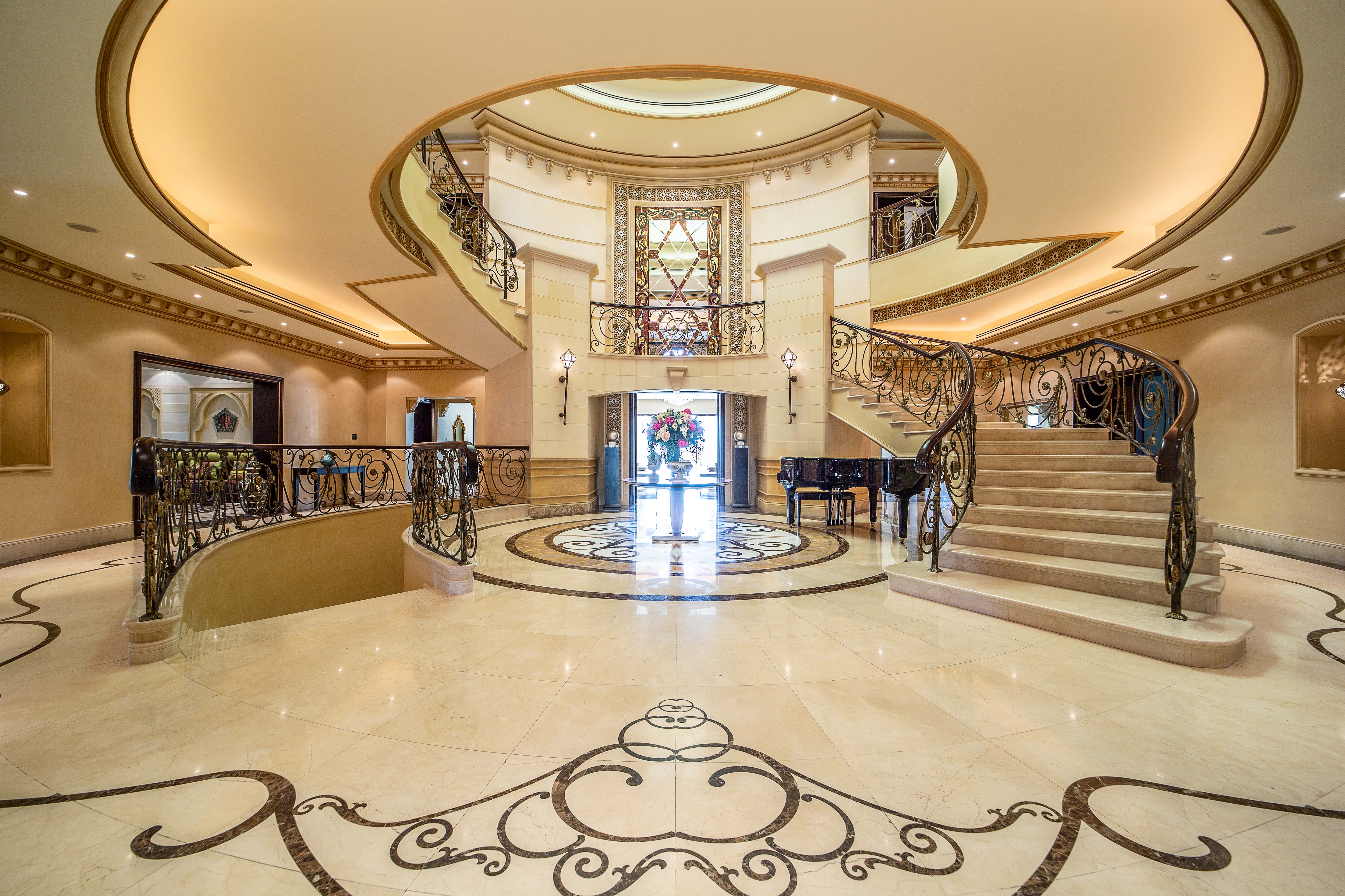 5 Finest Dubai Mansions in 2024