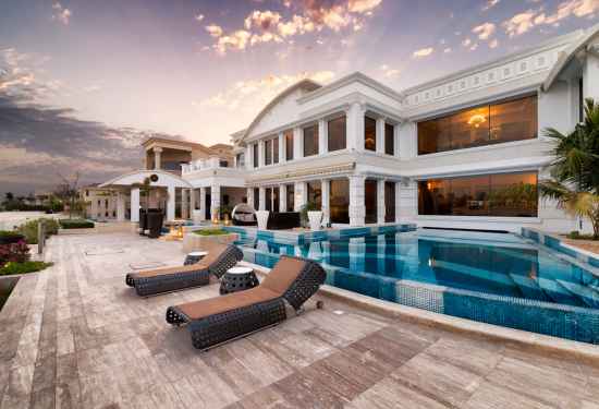 Key Questions To Ask Your Broker While Buying  A Villa In Dubai