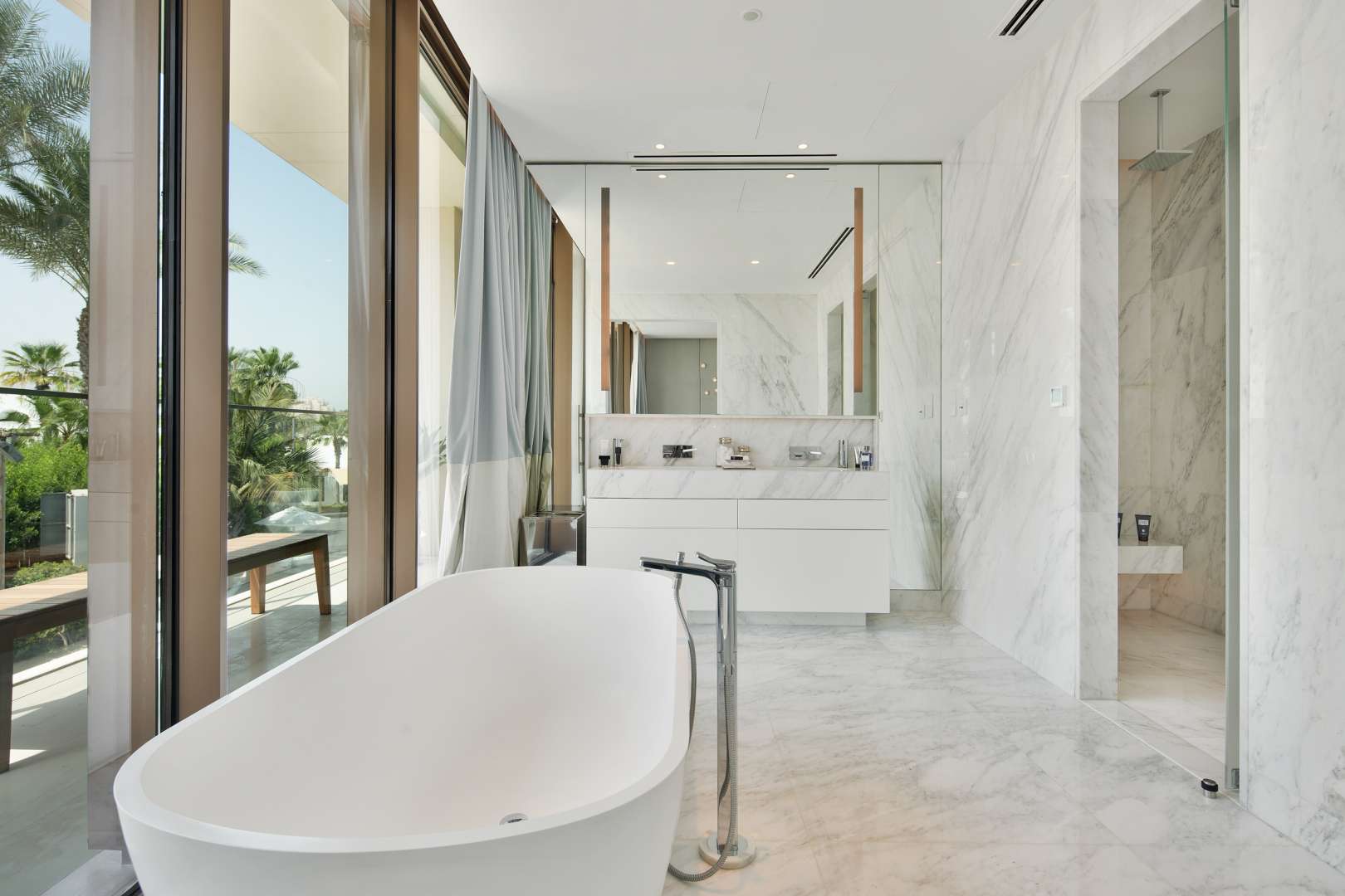 Outdoor seating area with modern decor at Atlantis The Royal Residences, Palm Jumeirah