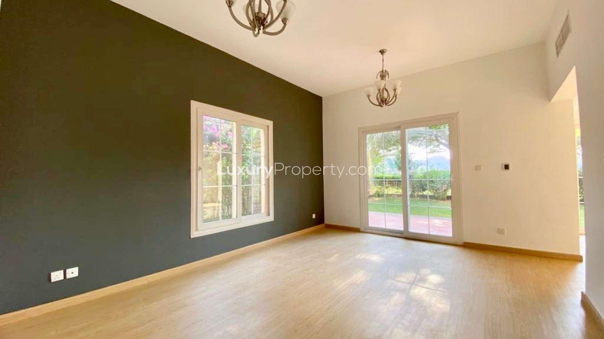 Backyard garden view of villa for rent in Springs 3, The Springs, Dubai