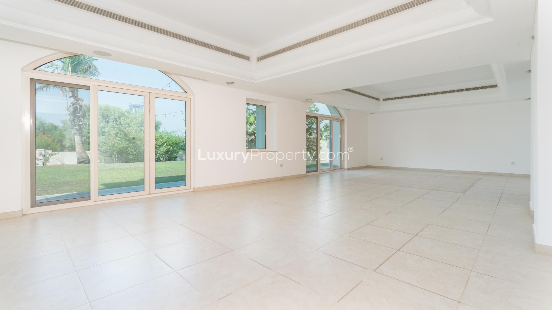 Exterior view of Type B1 villa with garden in Victory Heights, Dubai Sports City
