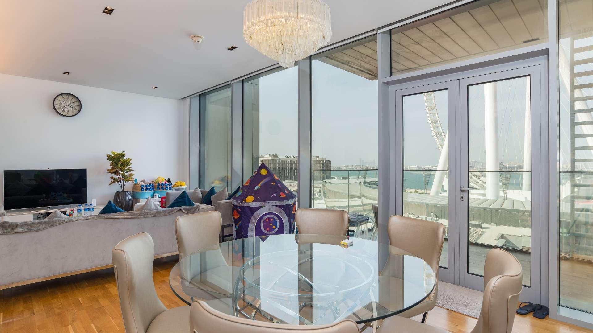 Furnished high-floor apartment with Dubai Ain and sea views in Bluewaters Residences