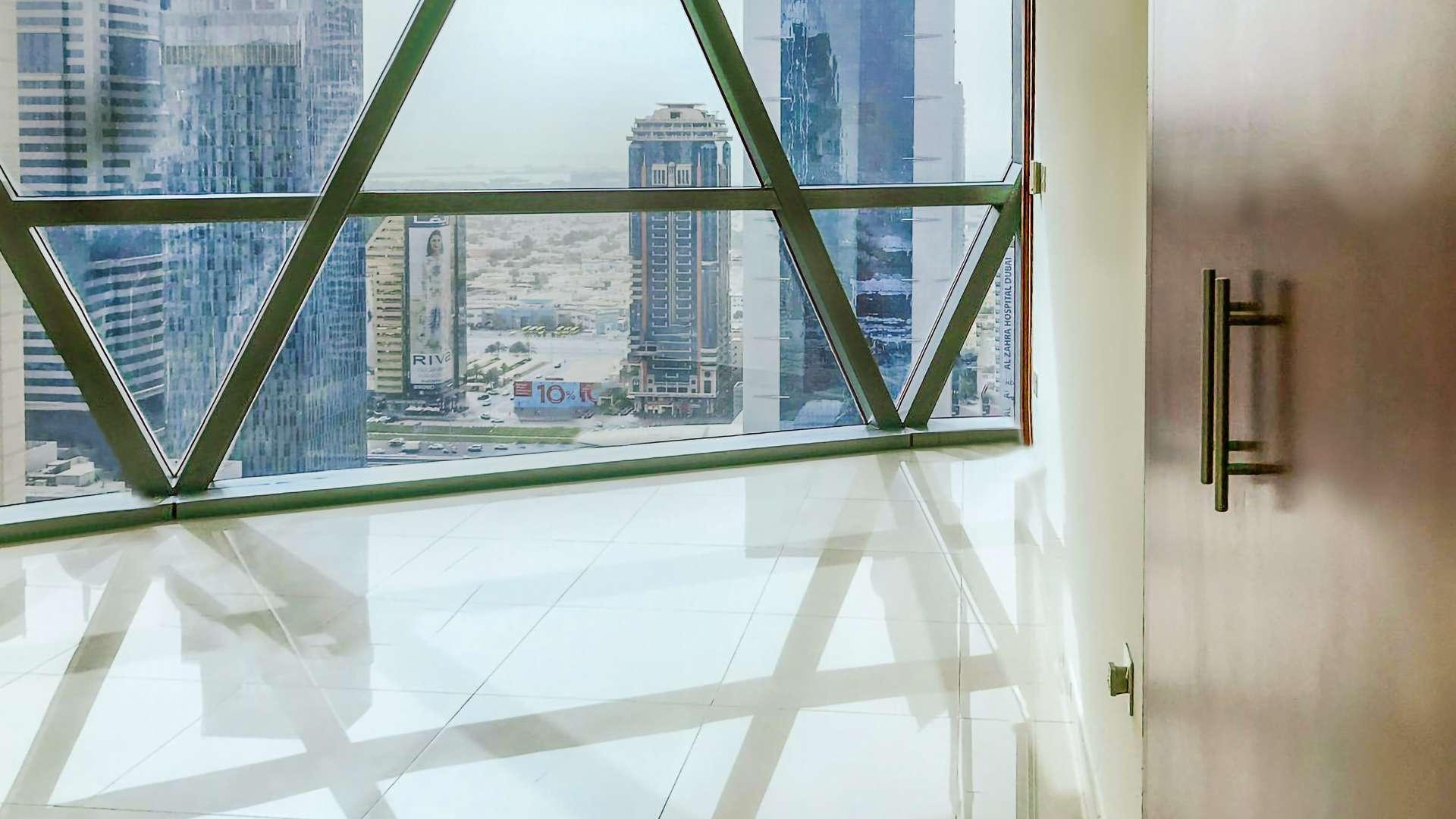 Modern kitchen in 2-bedroom apartment, Park Towers, DIFC, for rent