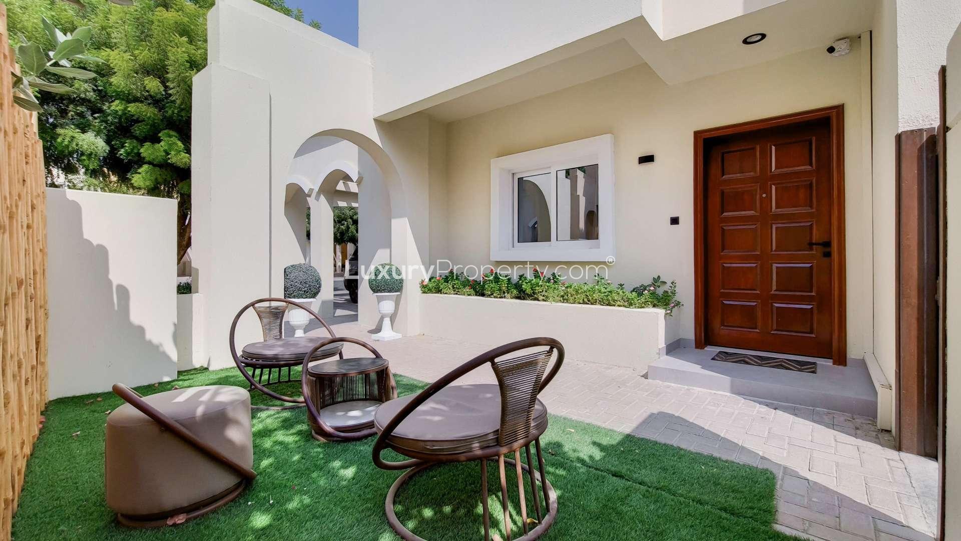 Luxurious upgraded villa with private pool in Al Reem, Arabian Ranches for sale