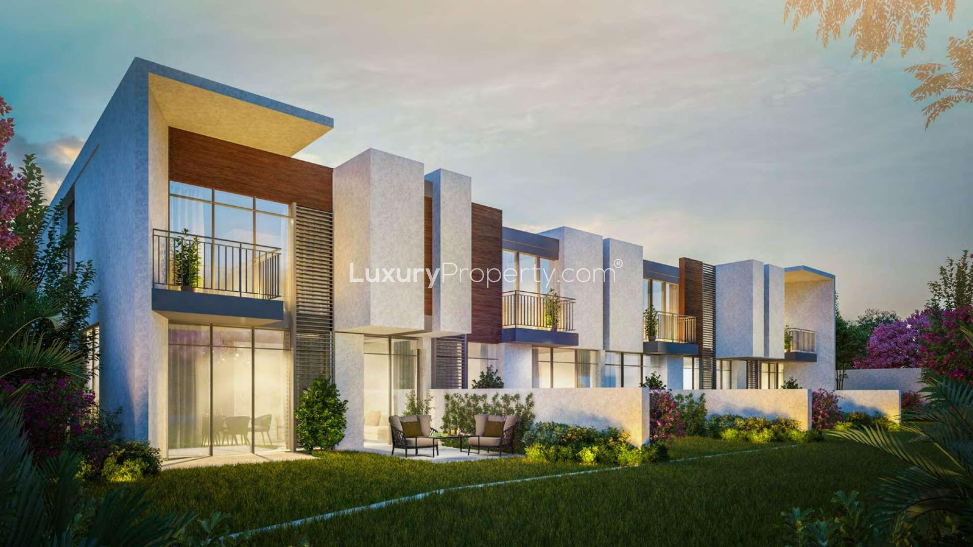 Modern kitchen with garden view in Cherrywoods townhouse, Dubai Land