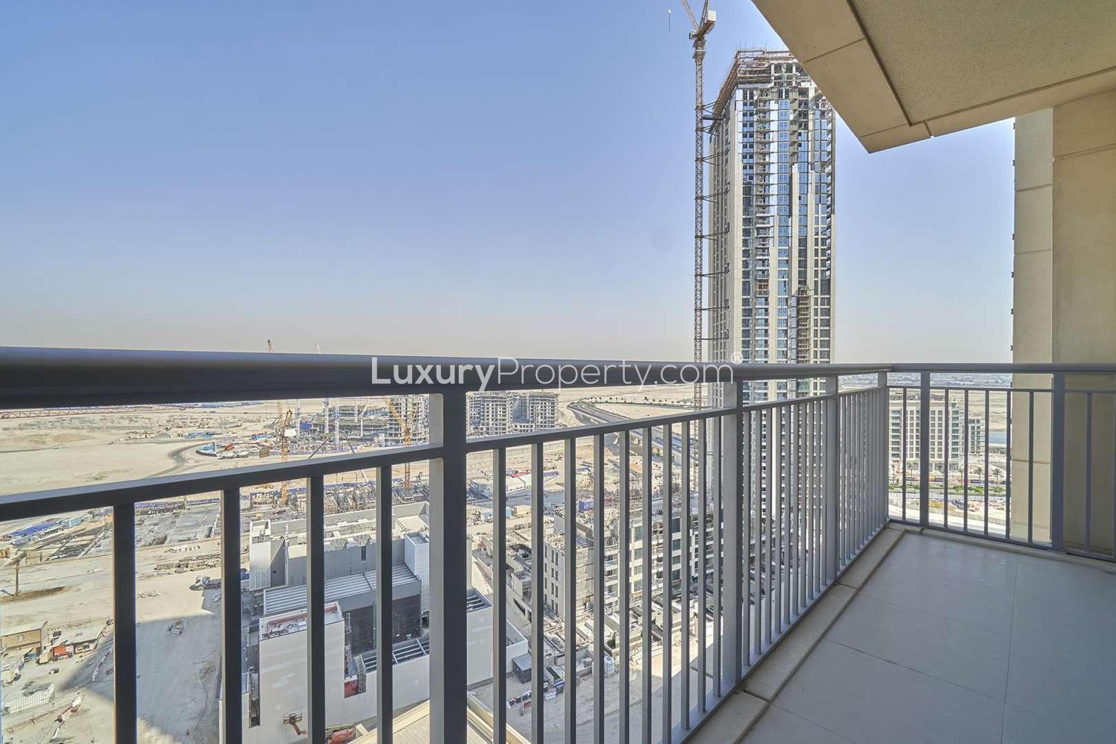 Bright living area in mid-floor apartment, Harbour Views, Dubai Creek Harbour for rent