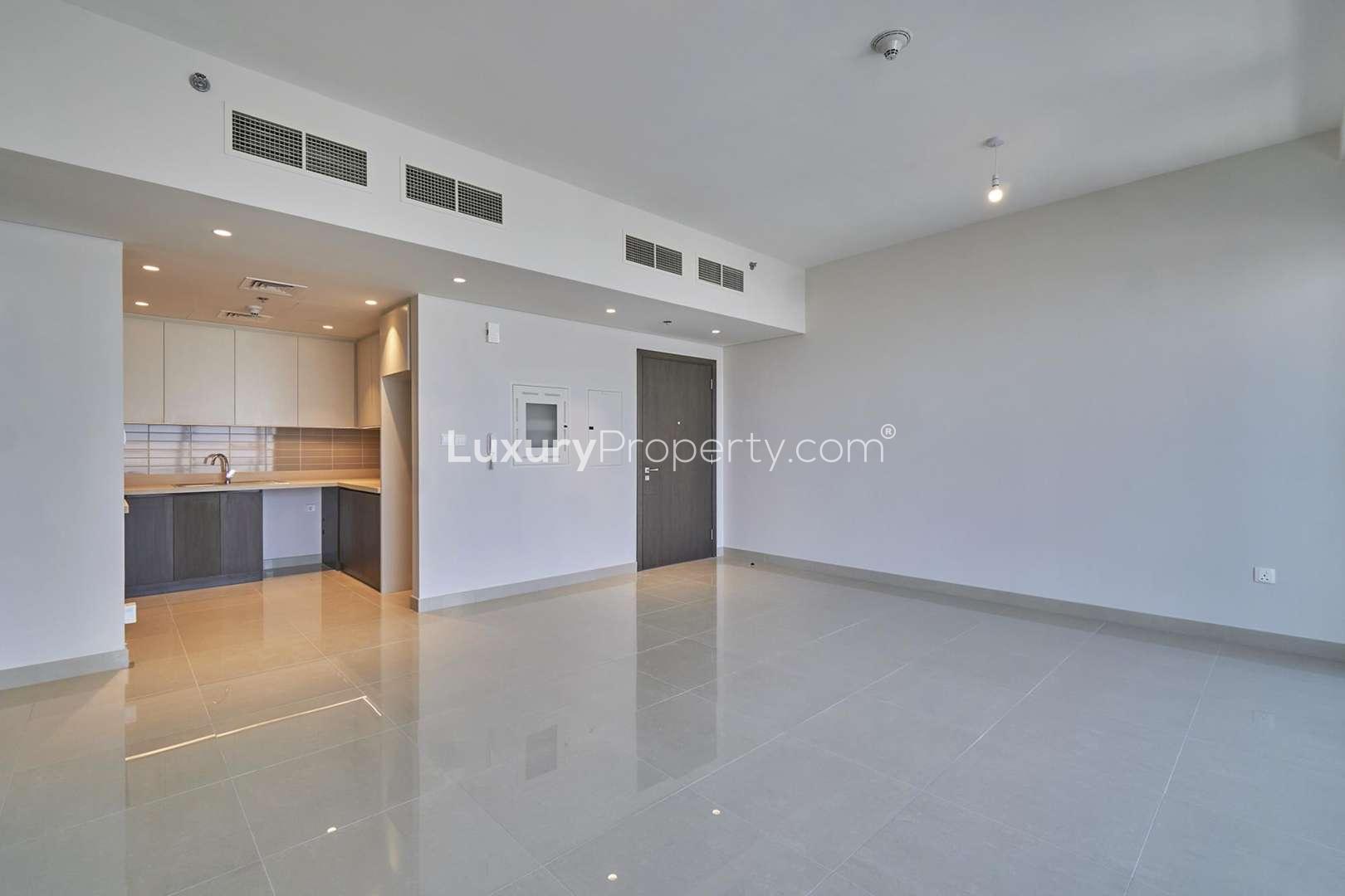 Mid-floor apartment balcony view in Harbour Views, Dubai Creek Harbour construction site