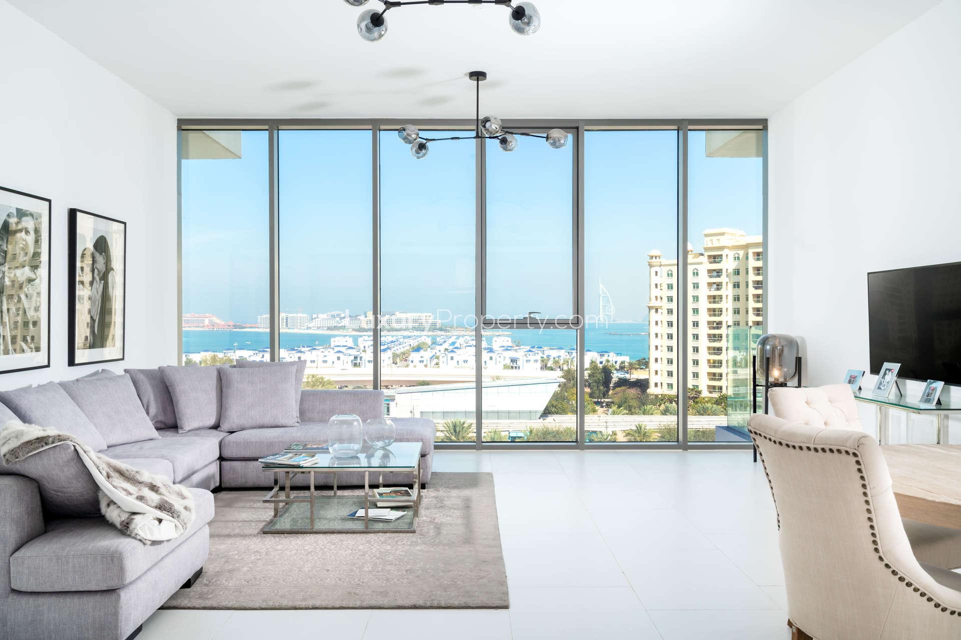 Studio bedroom in Soho Palm Jumeirah apartment with modern decor and natural light