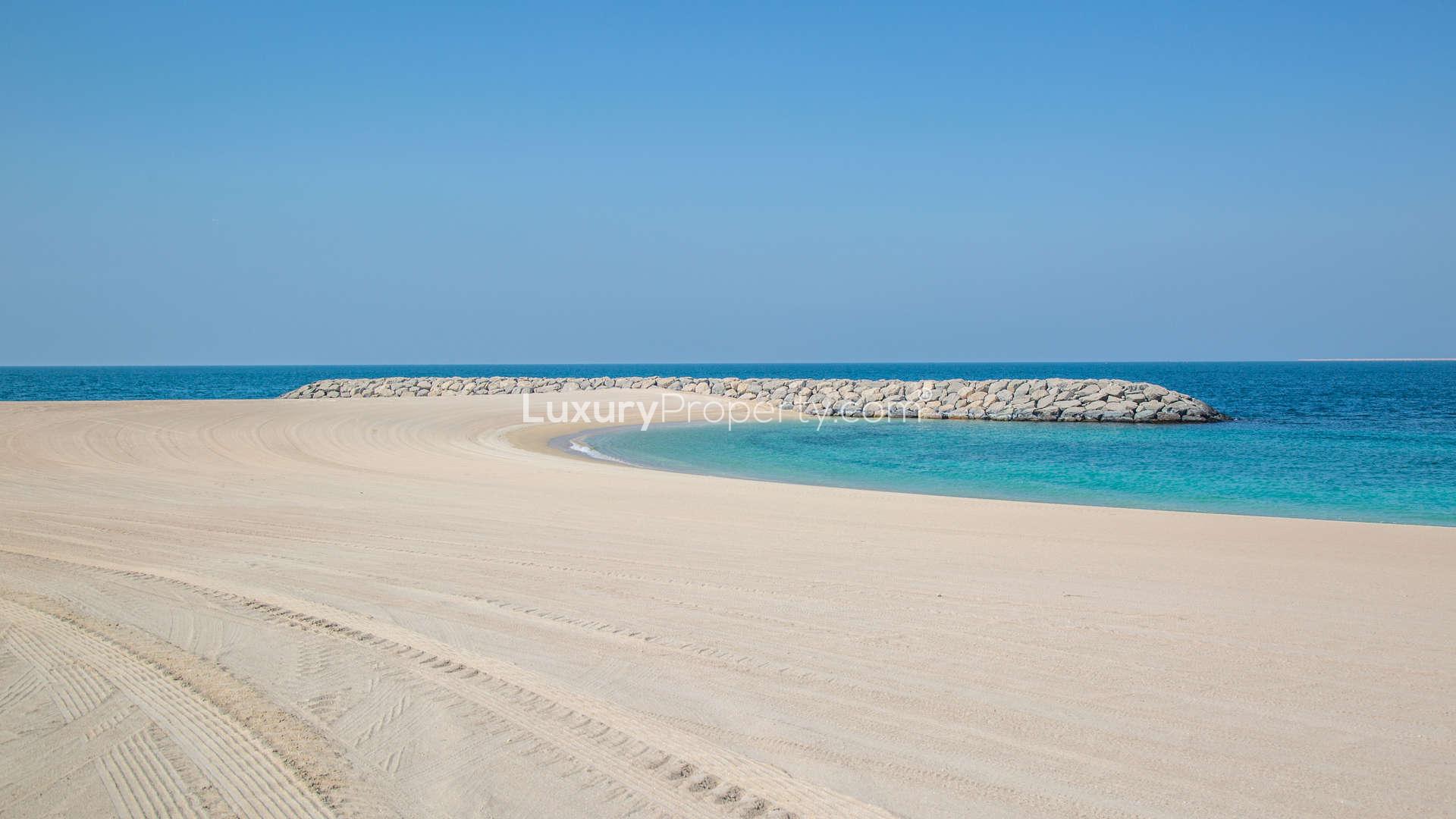 Beachfront plot for sale in Pearl Jumeirah, perfect for building your dream villa