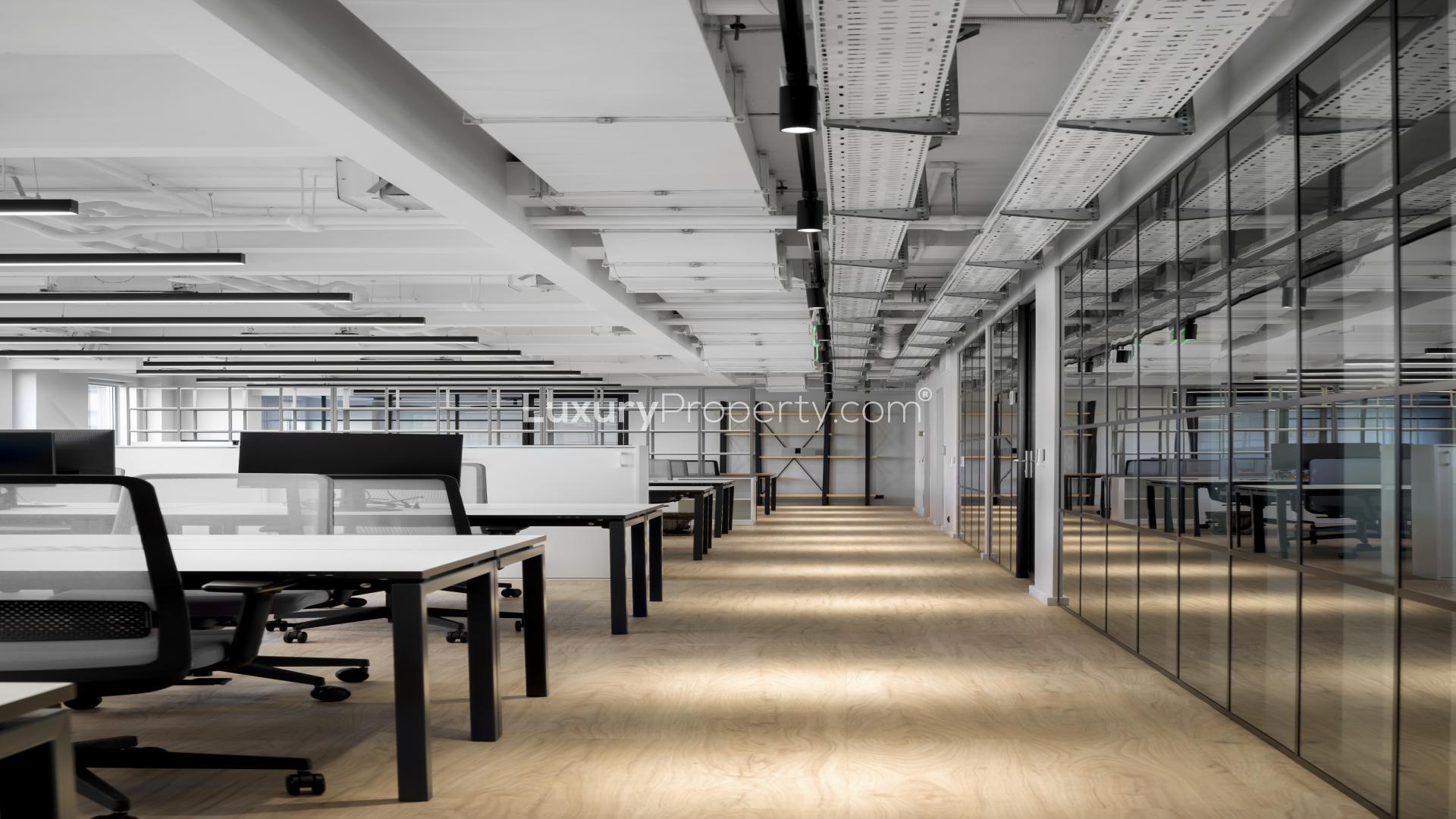 Luxurious modern office lounge at Dubai Hills Business Park, elegant decor and seating