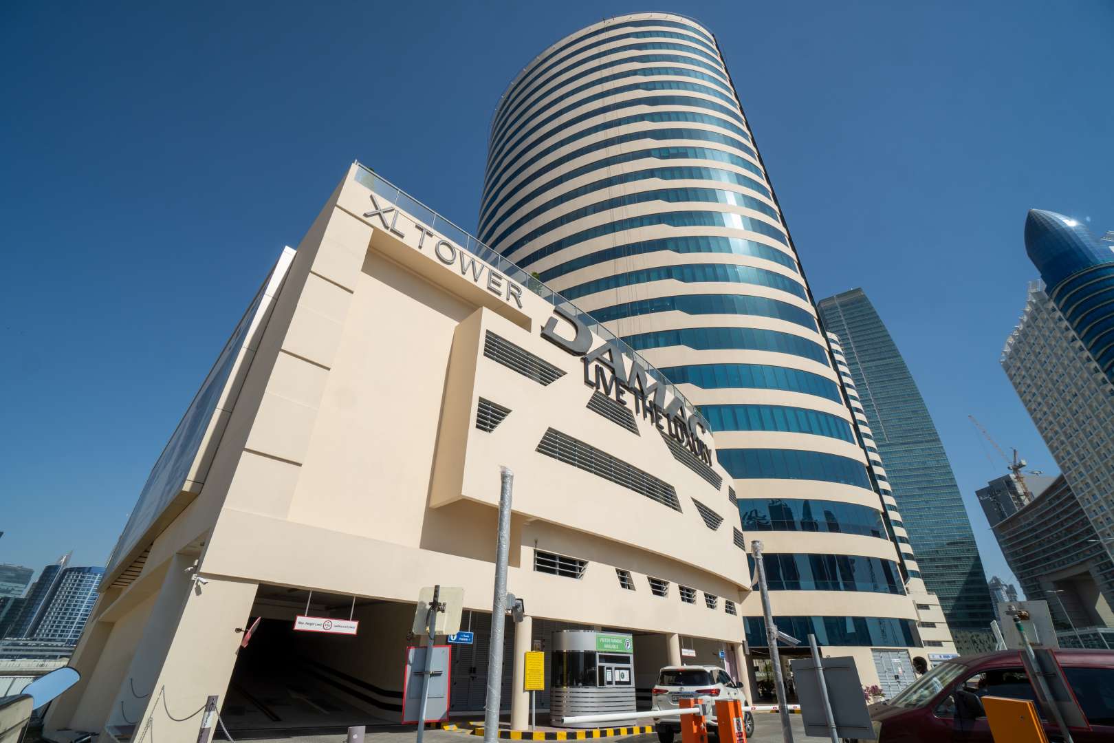 Small office space with chairs and desk in XL Tower, Business Bay apartment