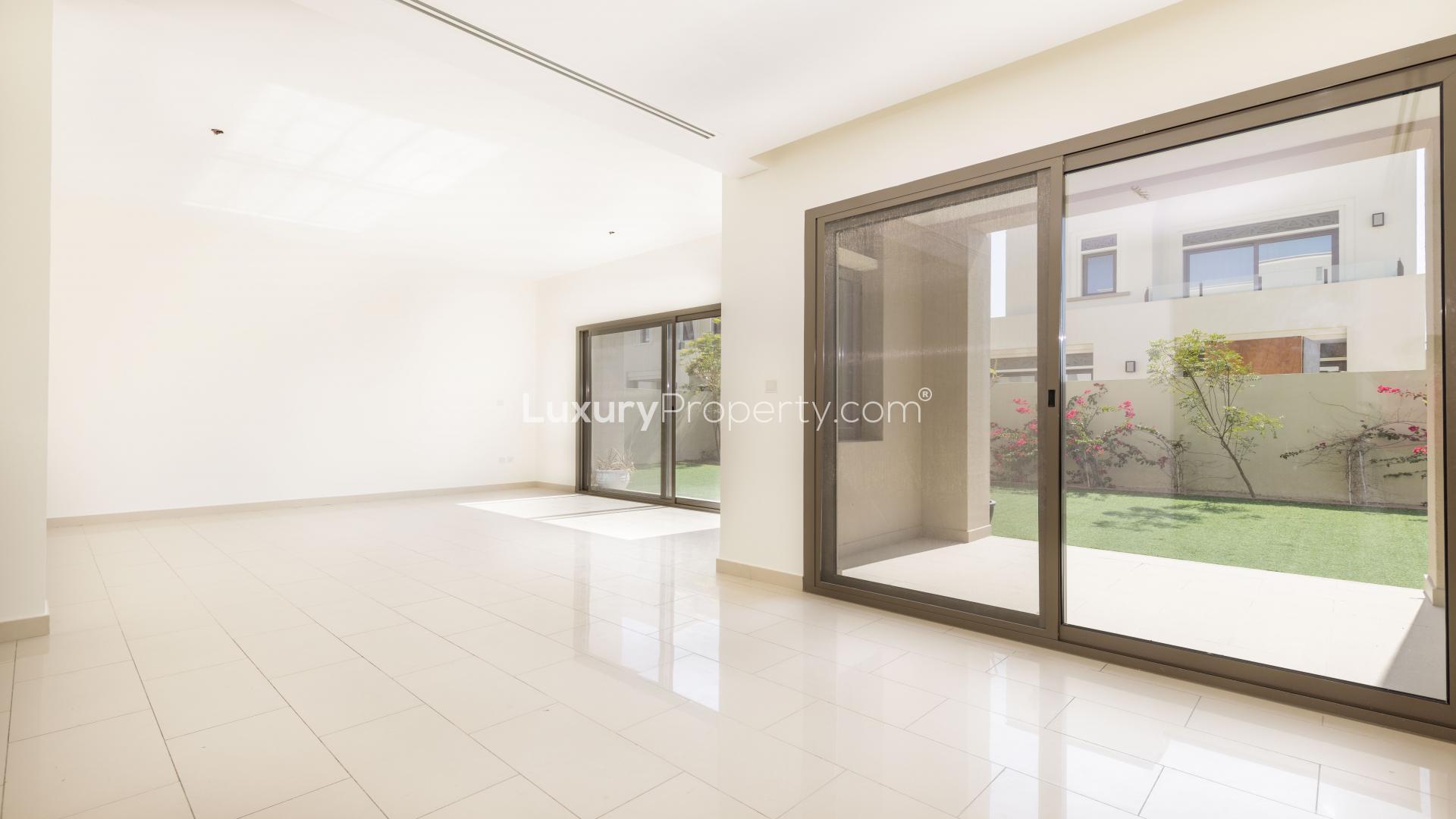 4-bedroom villa for rent in Azalea, Arabian Ranches 2, single row, exterior view