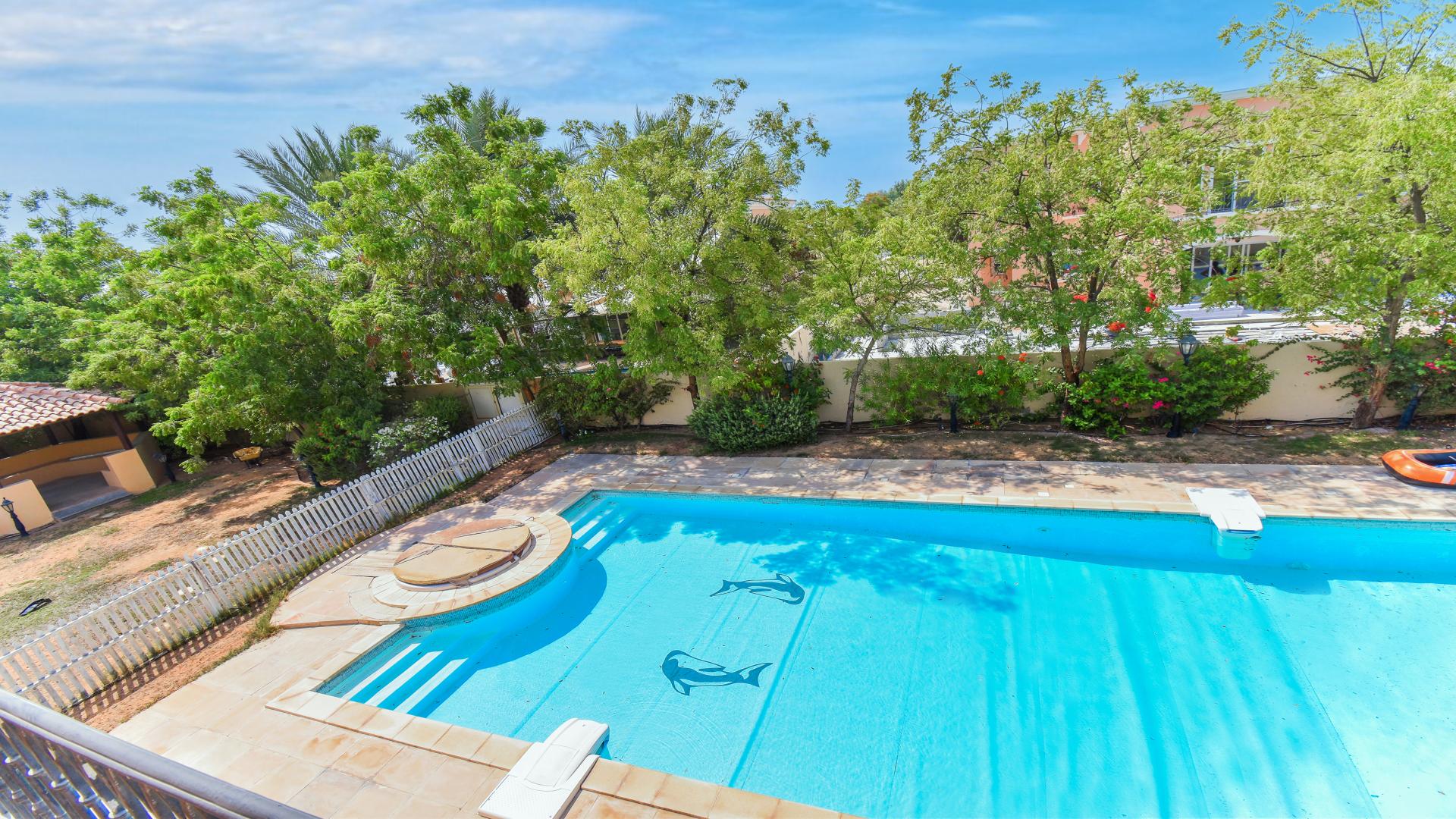 Beautiful villa pool view in Mirador La Coleccion, Arabian Ranches, for rent