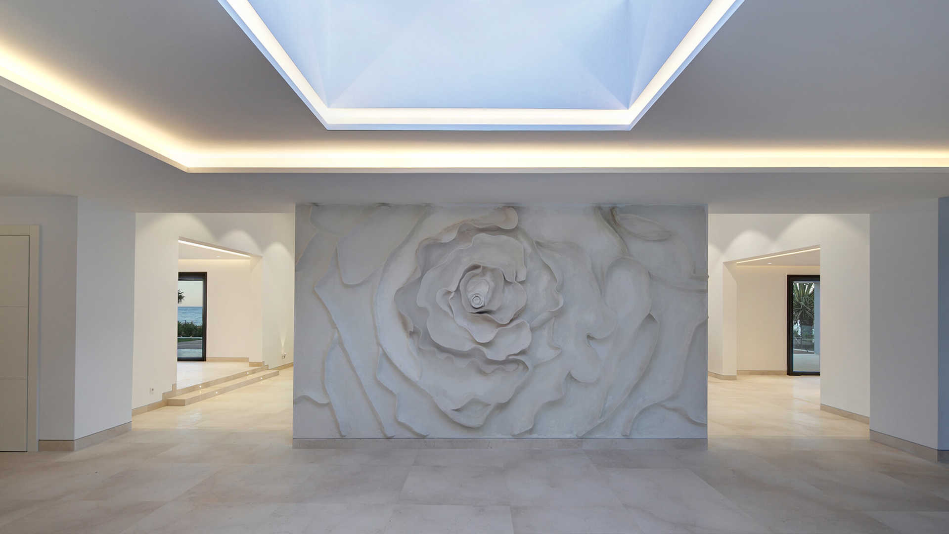 Luxurious beachfront villa in Marbella, Costa del Sol with modern architecture and spacious design