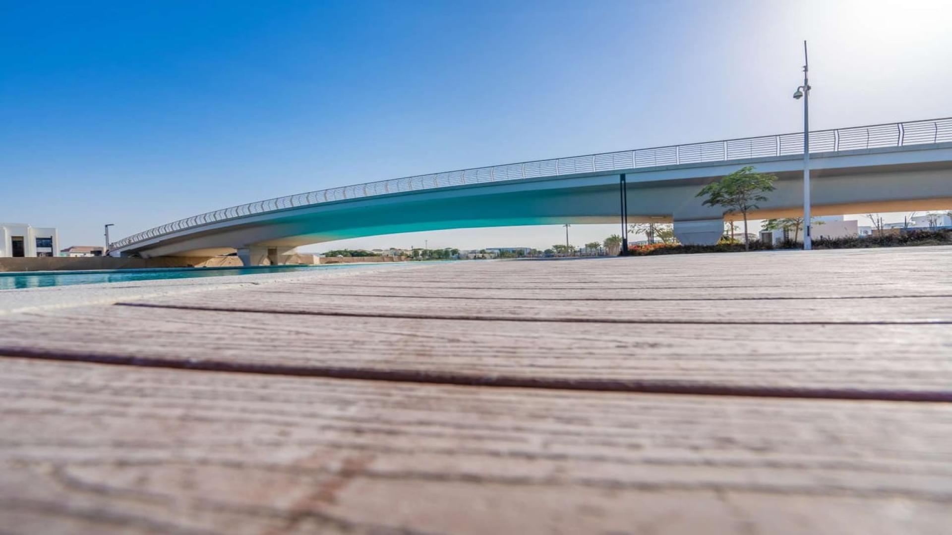 Luxury villas with serene waterfront view in District One, Mohammed Bin Rashid City