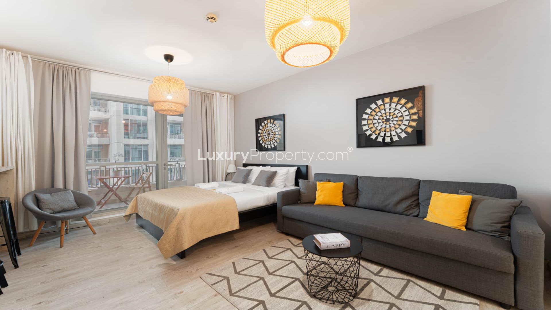 Cozy fully furnished studio in Boulevard Central Towers, Downtown Dubai, with modern decor