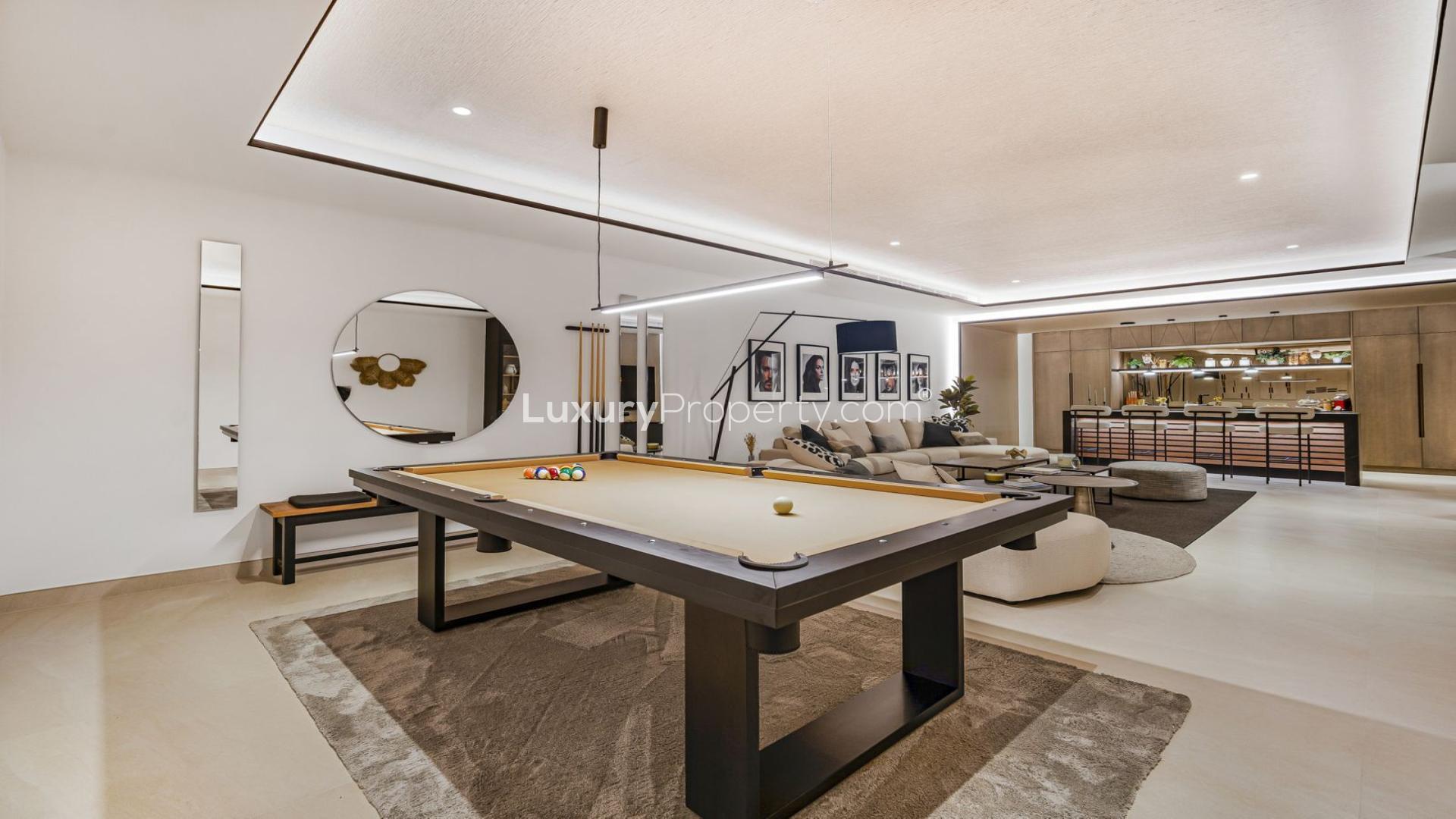 Luxurious villa jacuzzi with scenic views in Lomas del Marques, Marbella