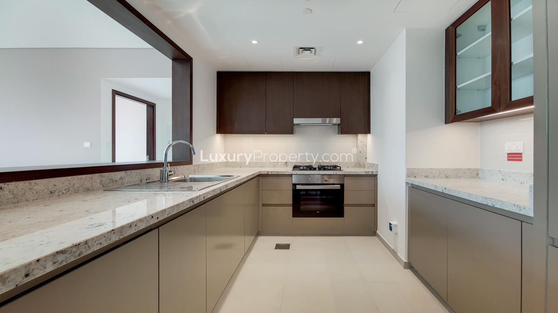 High-floor apartment with balcony view in BLVD Heights, Downtown Dubai