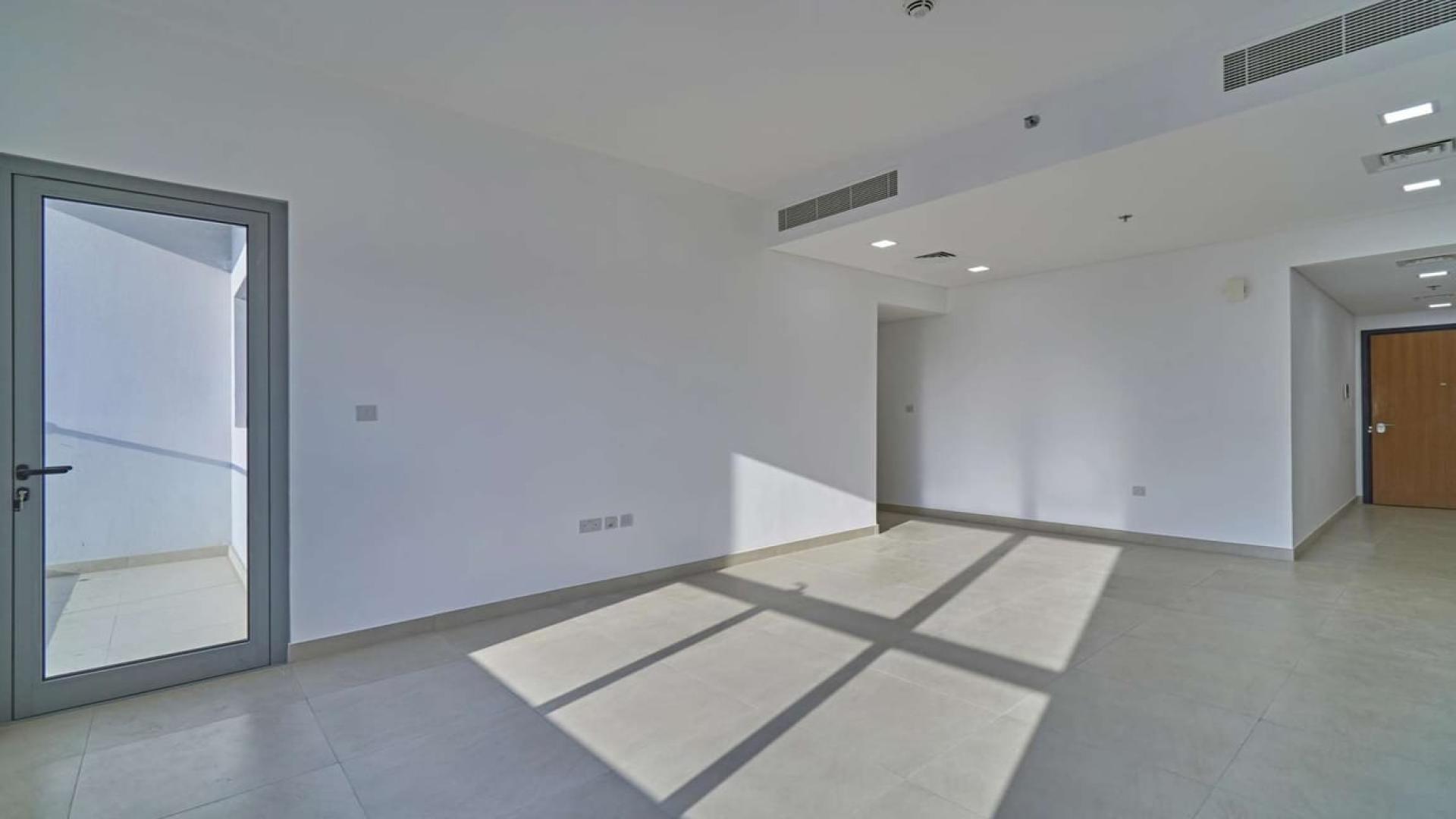 Modern lobby area in Al Barsha apartment building near Mall of the Emirates