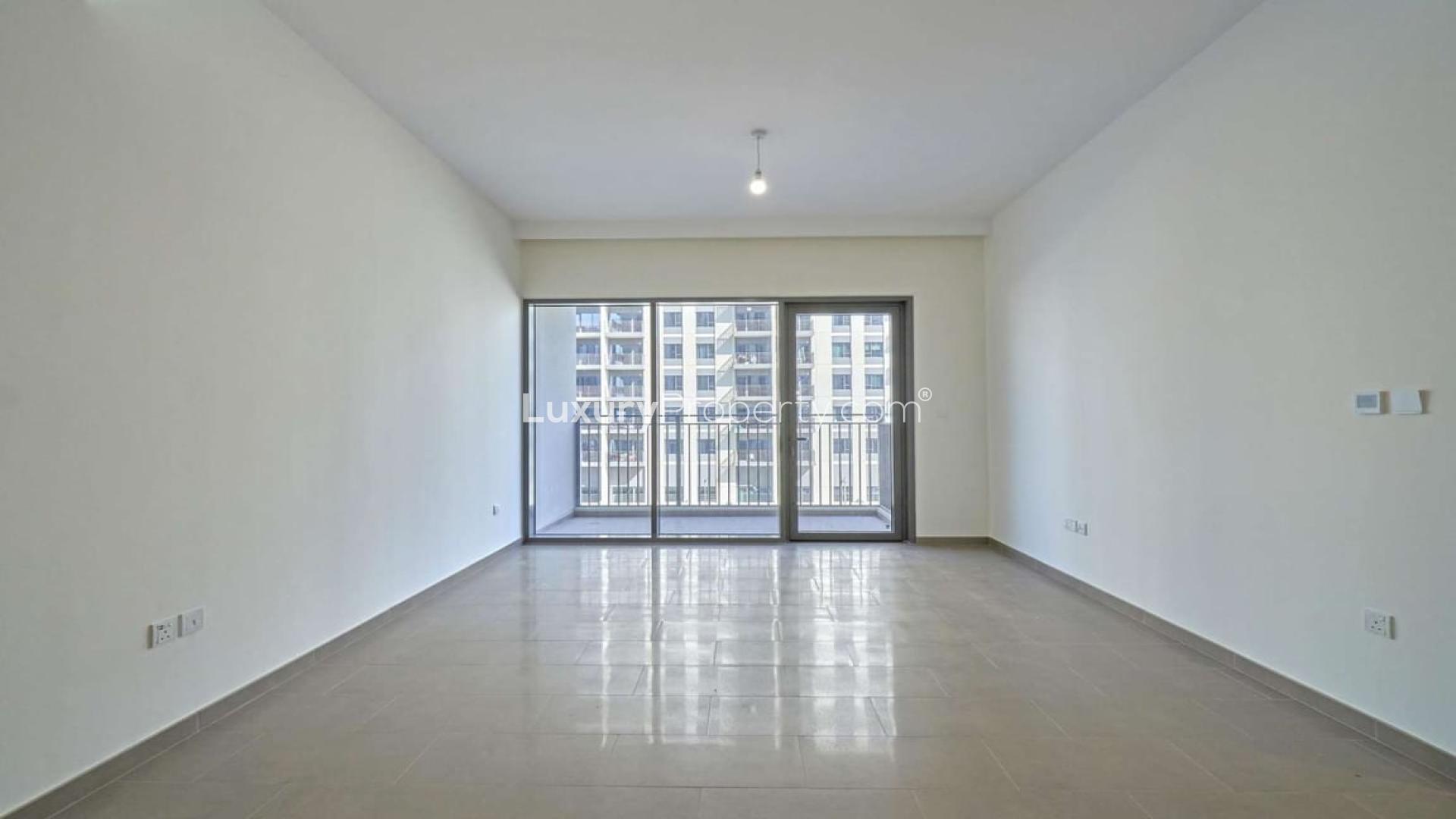Modern kitchen in 1-bedroom apartment, Park Heights I, Dubai Hills Estate, available for rent