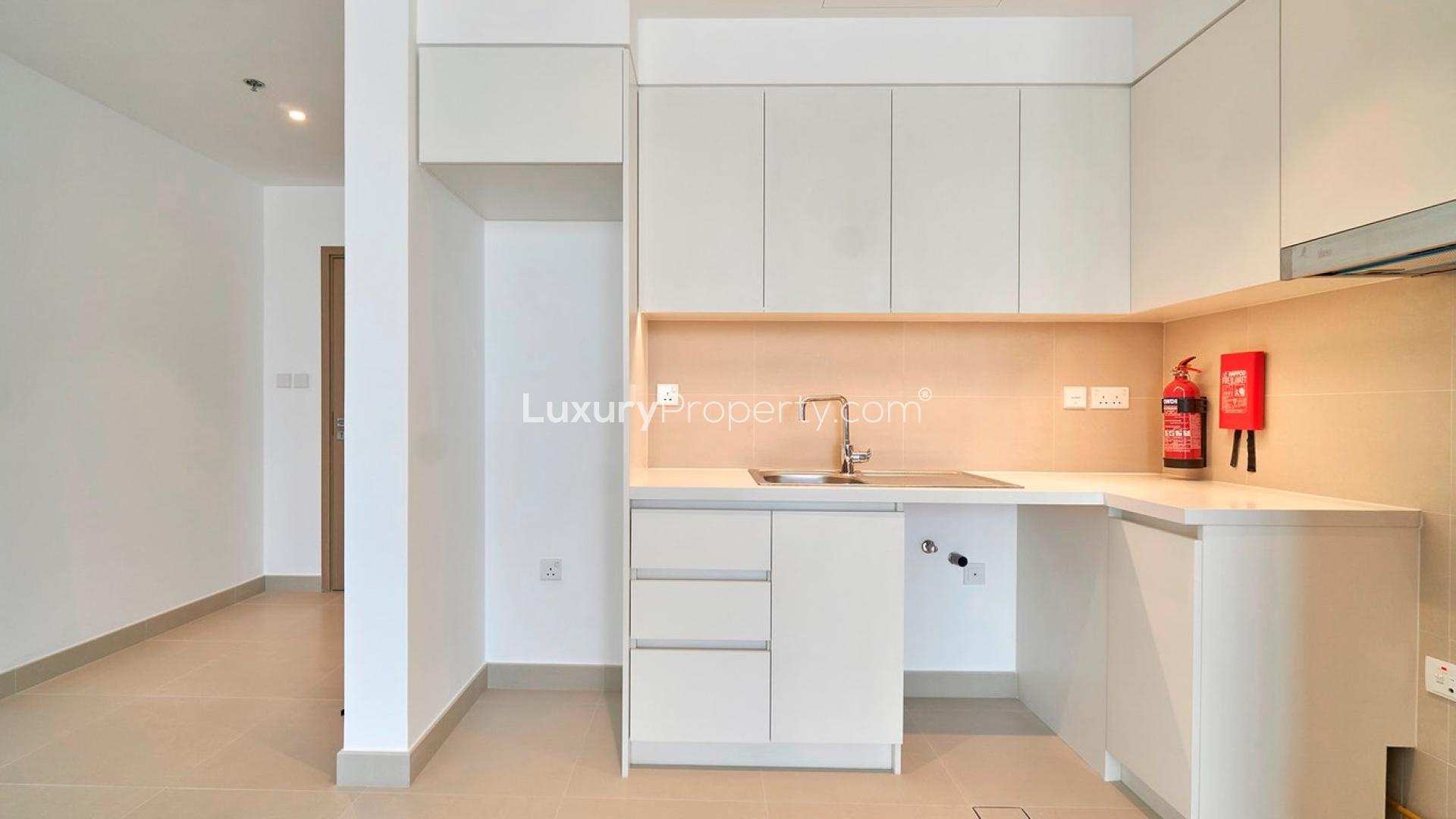 Creek Horizon Tower view, Dubai Creek Harbour, modern residential skyscrapers near waterfront