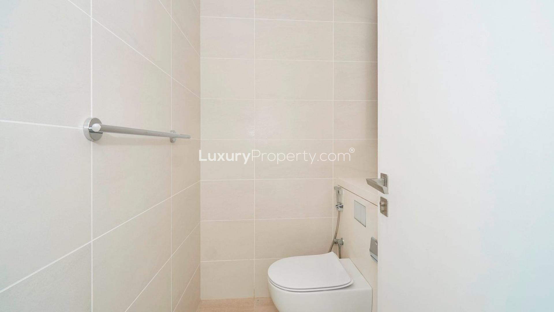 Luxury apartment balcony with stunning sea view at Serenia Residences, Palm Jumeirah