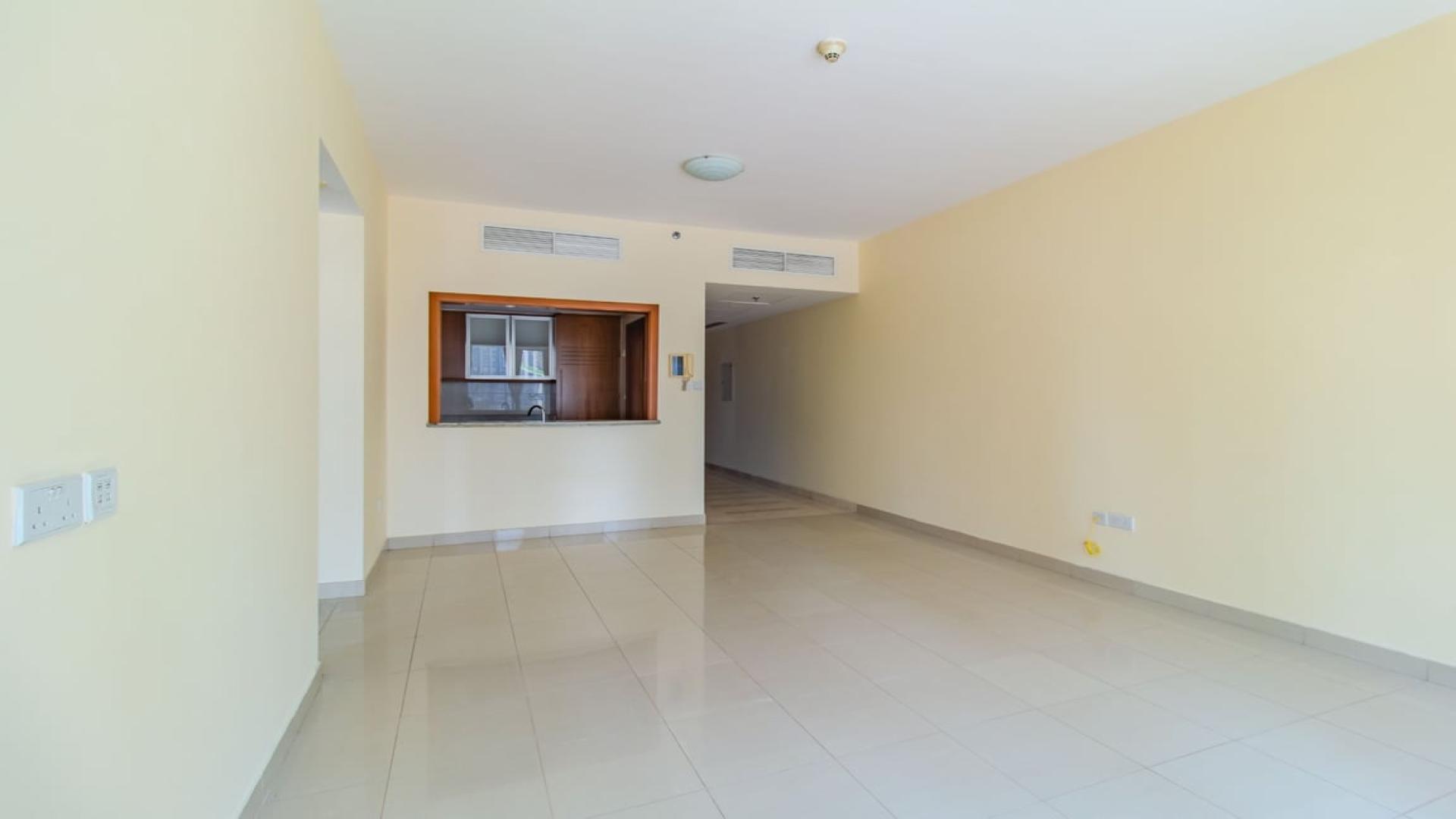 Spacious living room in Standpoint Towers apartment, Downtown Dubai, near Burj Khalifa