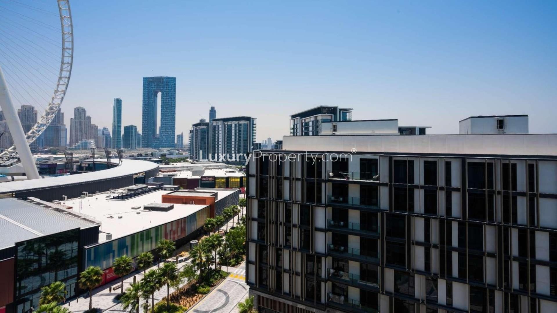 Luxury living room in 4-bedroom apartment, Caesars Palace Bluewaters Dubai for rent