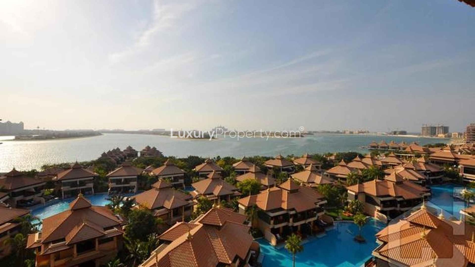 Luxury apartment poolside view at Anantara Residences, Palm Jumeirah for sale