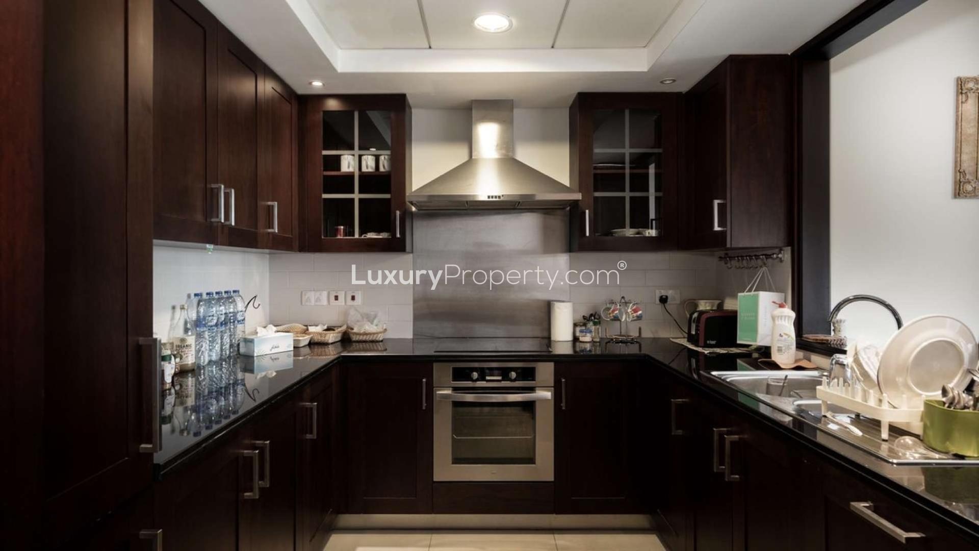 Fountain view from large 1-bedroom apartment in Downtown Dubai, 29 Burj Boulevard