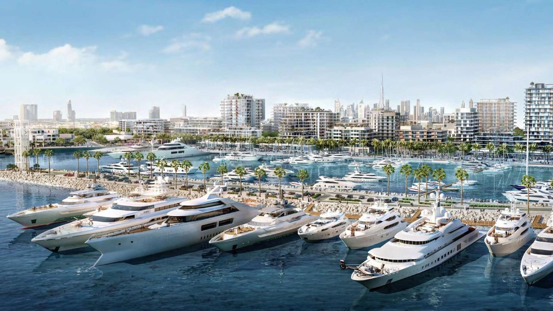 Luxurious living room with ocean view in Mina Rashid, Abu Dhabi Gate City apartment