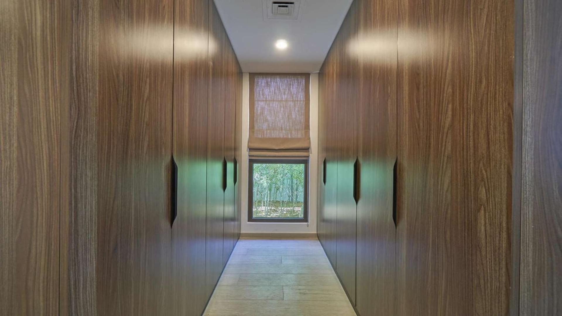 Modern studio living room in Asayel Building 2, Madinat Jumeirah Living apartment for sale