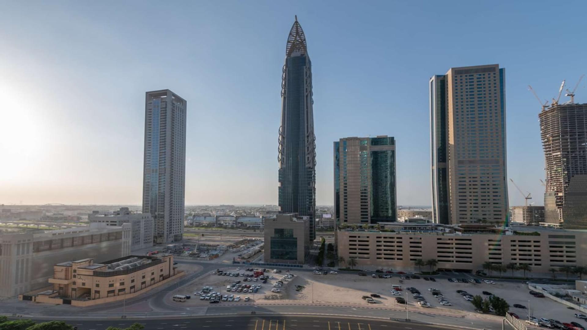 Burj Vista apartment exterior view, Downtown Dubai skyline, incredible investment opportunity