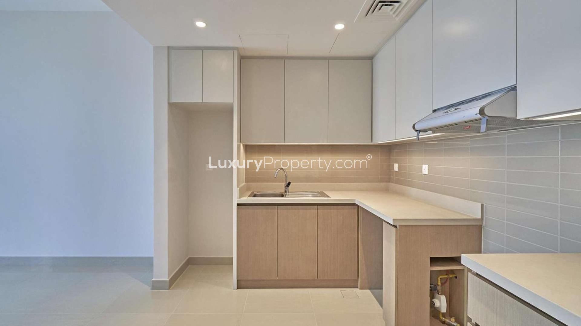 Modern kitchen in 1-bedroom apartment, Harbour Views, Dubai Creek Harbour for sale