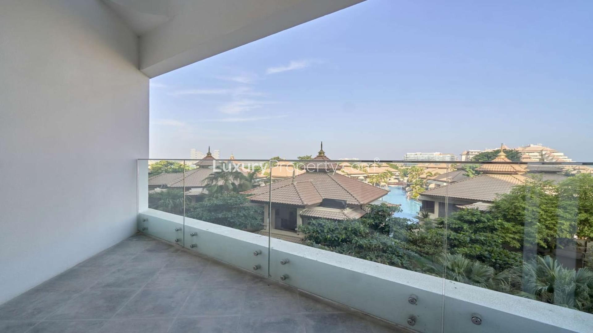 Brand new Palm Jumeirah apartment interior with modern kitchen and spacious living area