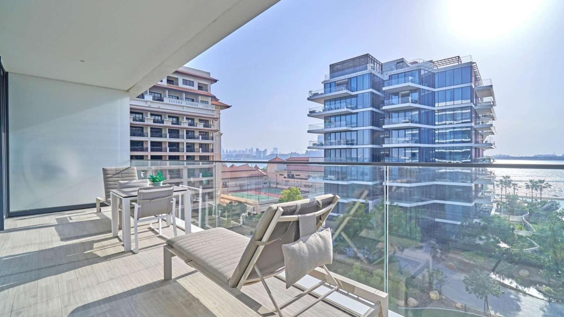 Modern bedroom in Serenia Residences, Palm Jumeirah with sea view and stylish decor