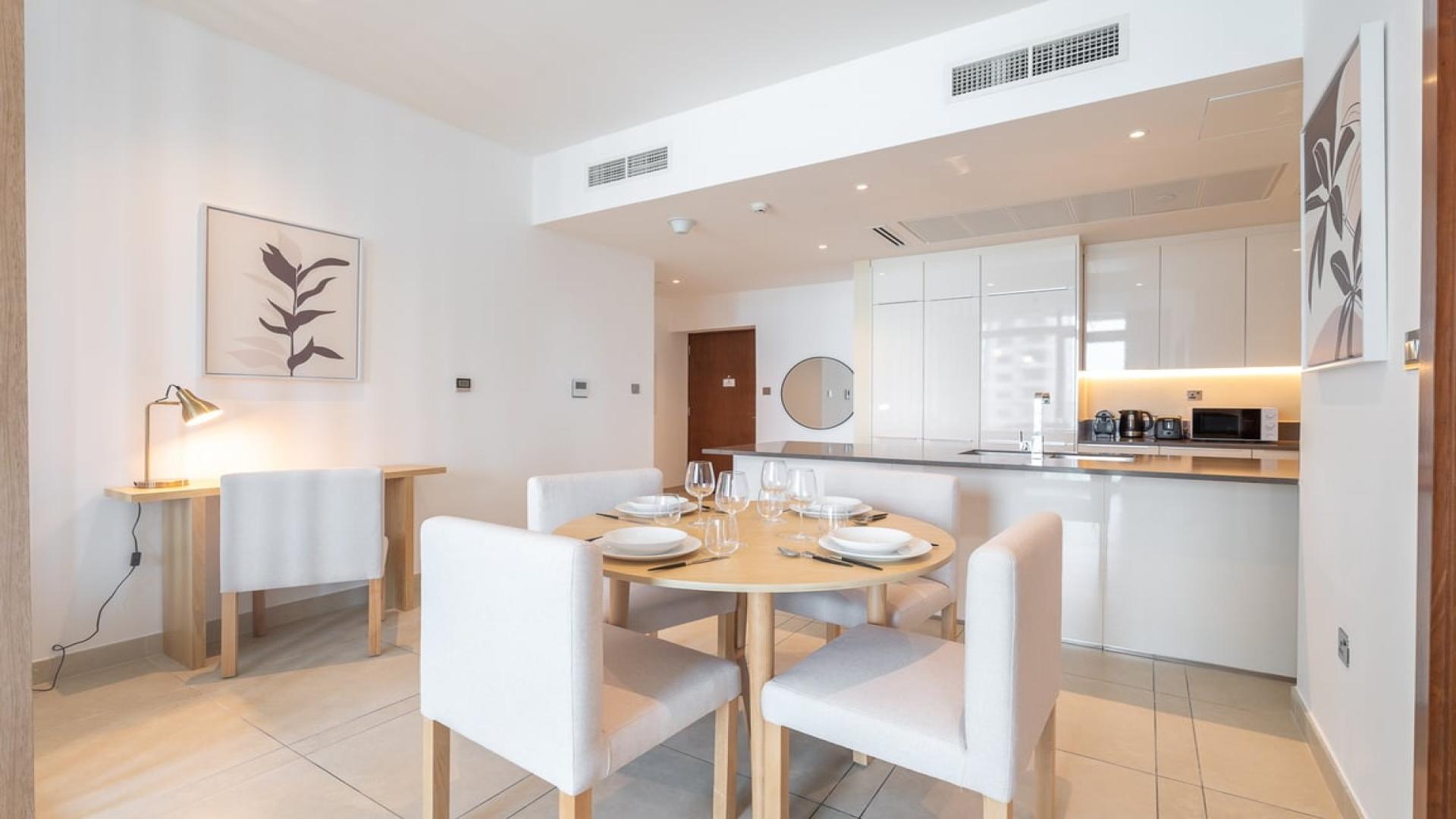 Modern dining area in 1-bed apartment, Marina Gate, Dubai Marina, for sale LP40924