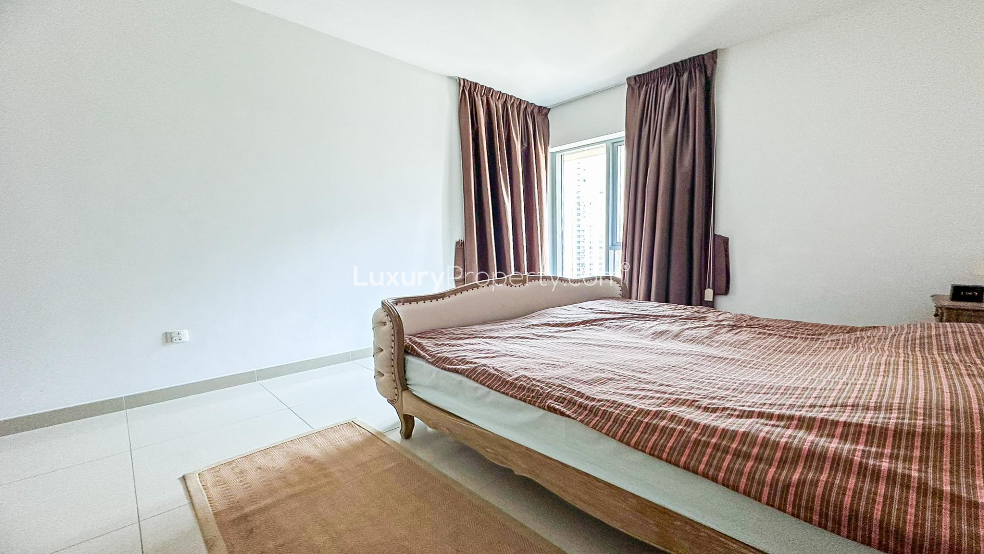 High-floor apartment balcony with stunning downtown Dubai view, 29 Boulevard, fully furnished