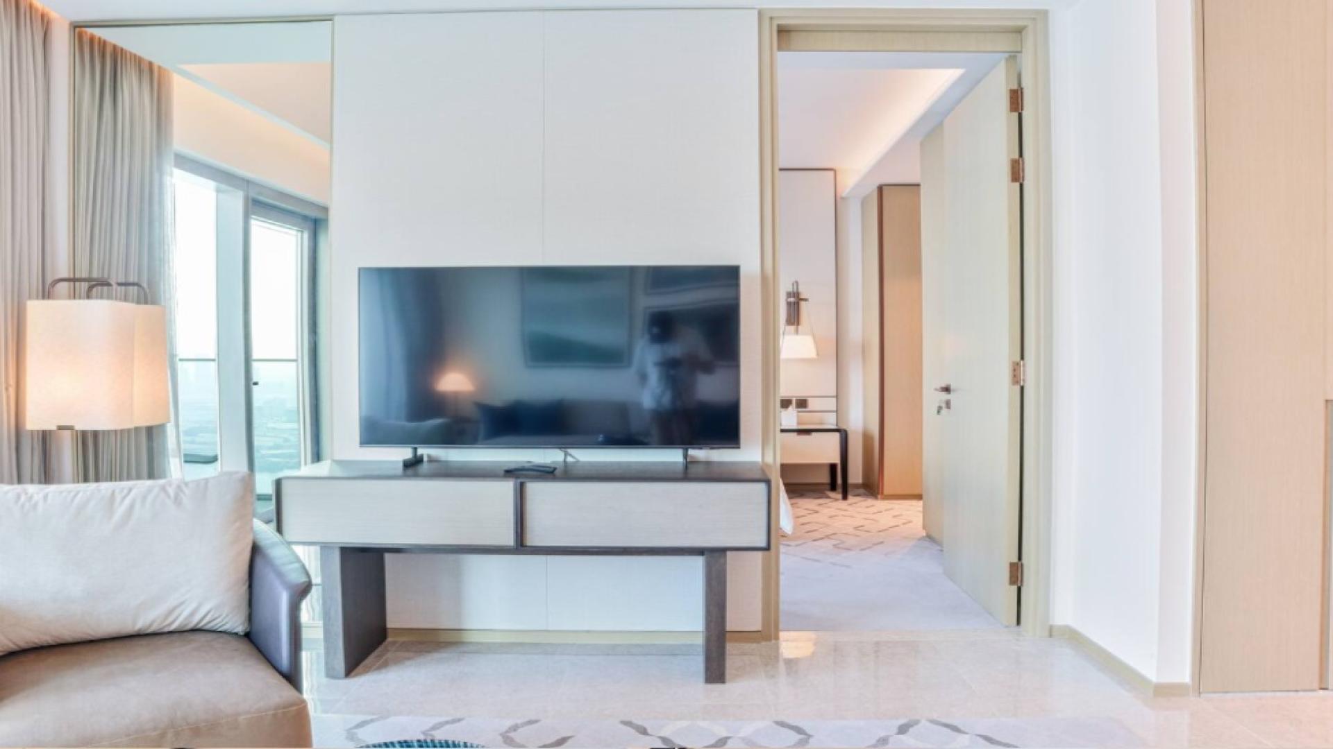 Modern kitchen and dining area in Address Residences, Creek Beach apartment for rent, Dubai