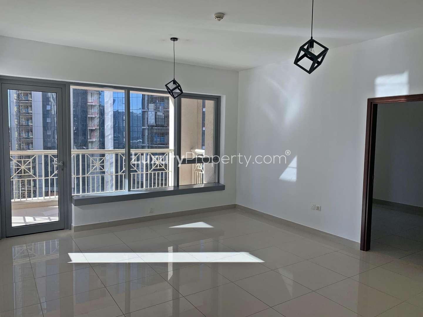 Chic one-bedroom apartment with city views in Downtown Dubai, 29 Burj Boulevard