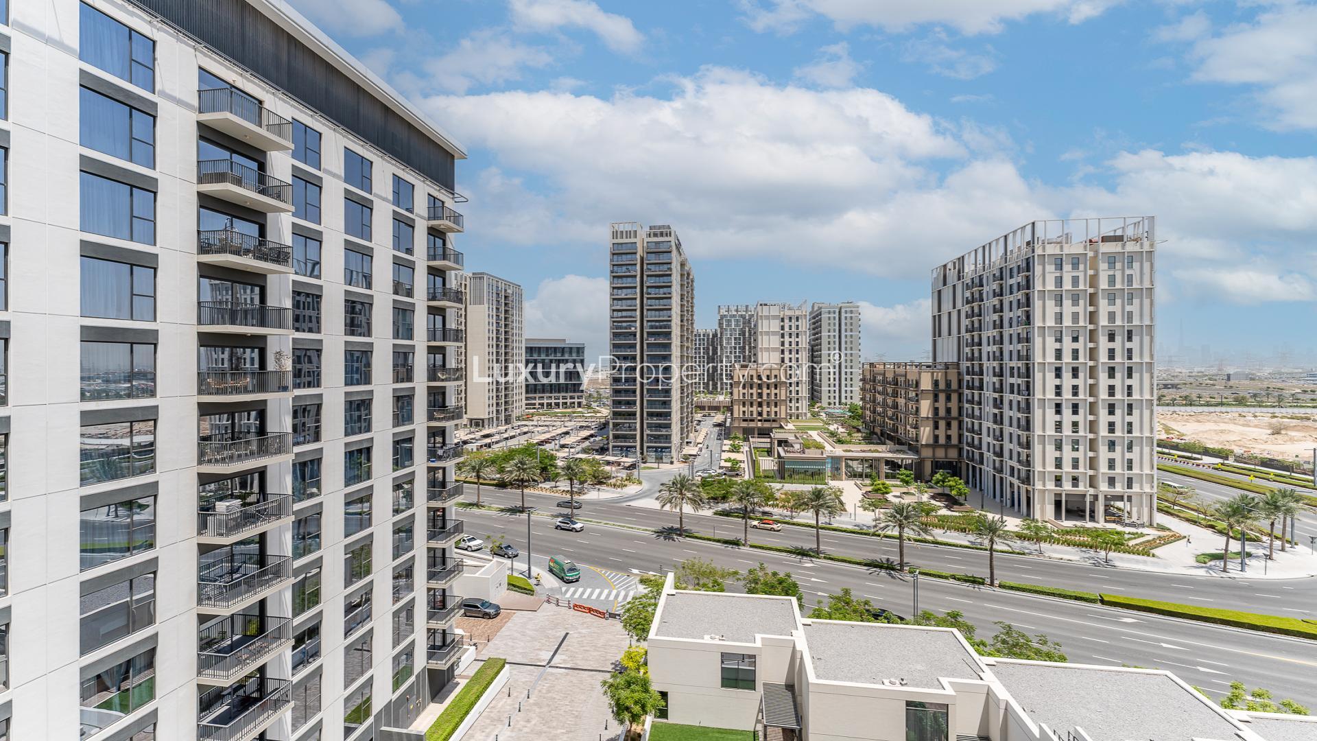 Bright living area in 1-bedroom apartment, Dubai Hills Estate, with park view and modern kitchen