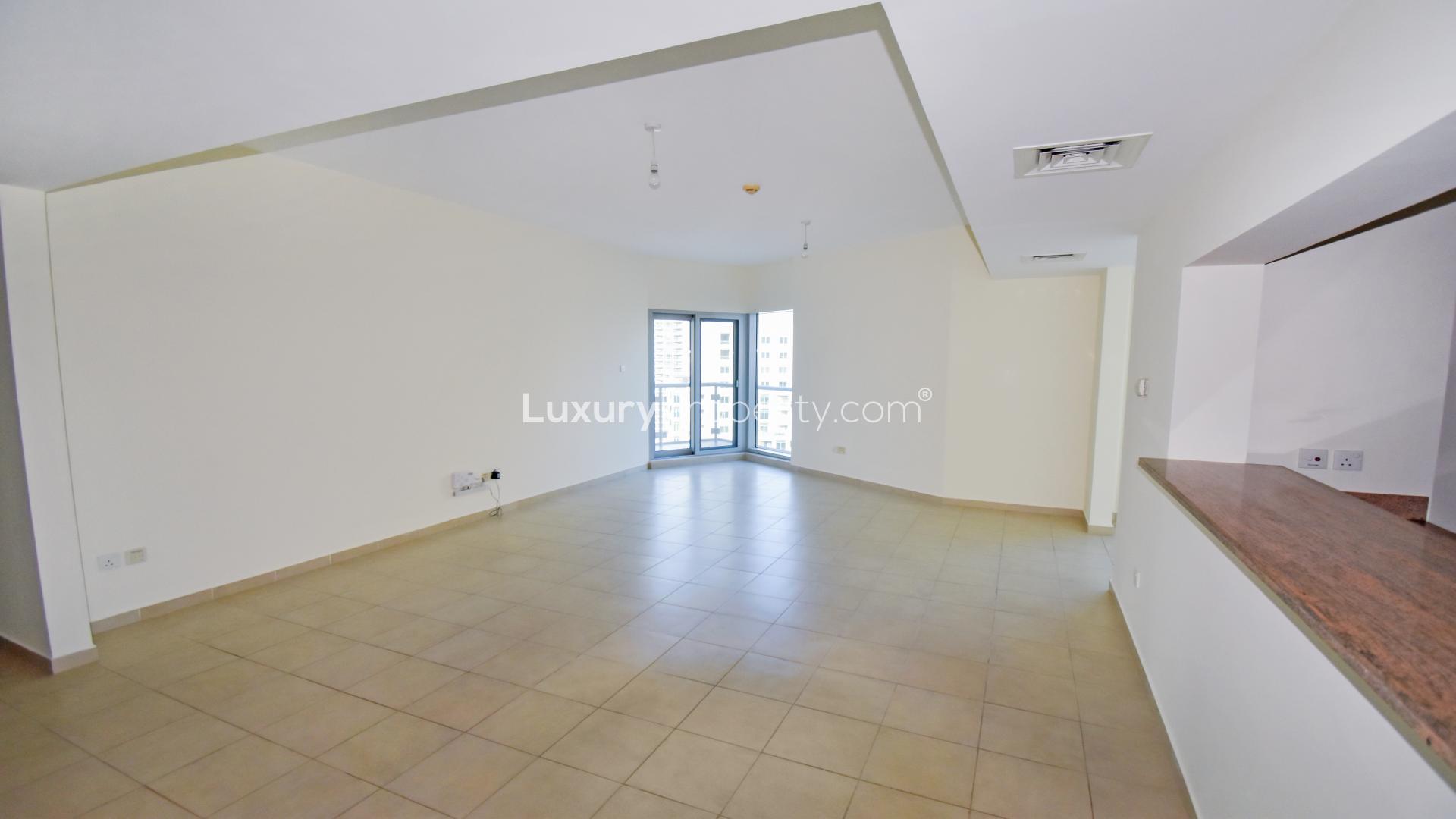 Spacious apartment view of marina skyline and waterfront in Al Habtoor City, Business Bay