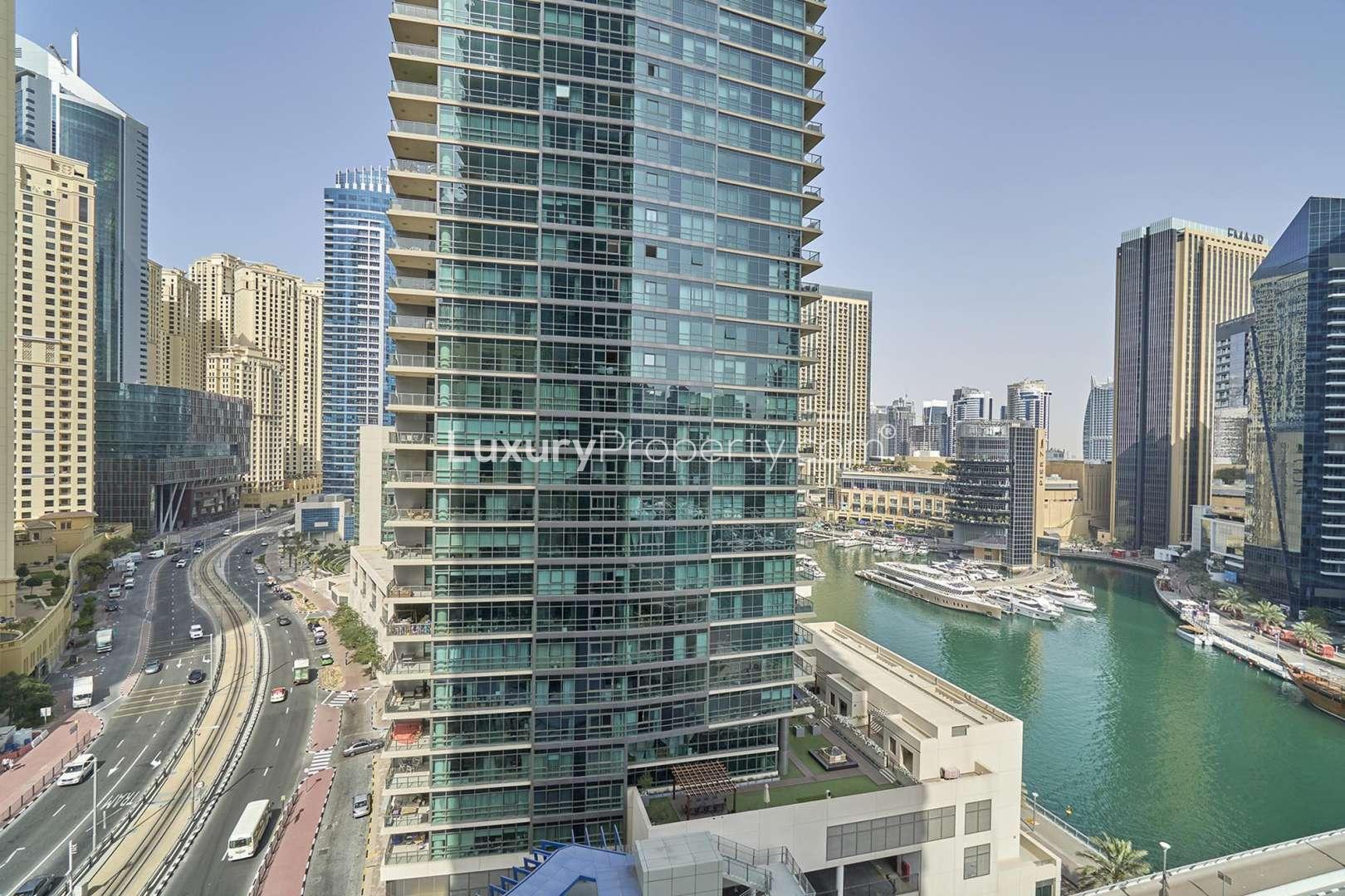 Semi-furnished living room in Al Sahab 2, Dubai Marina apartment for rent