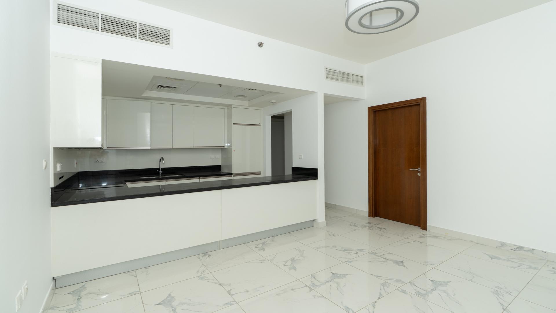 Modern kitchen in 1-bedroom apartment, Noura Tower, Business Bay, available for rent