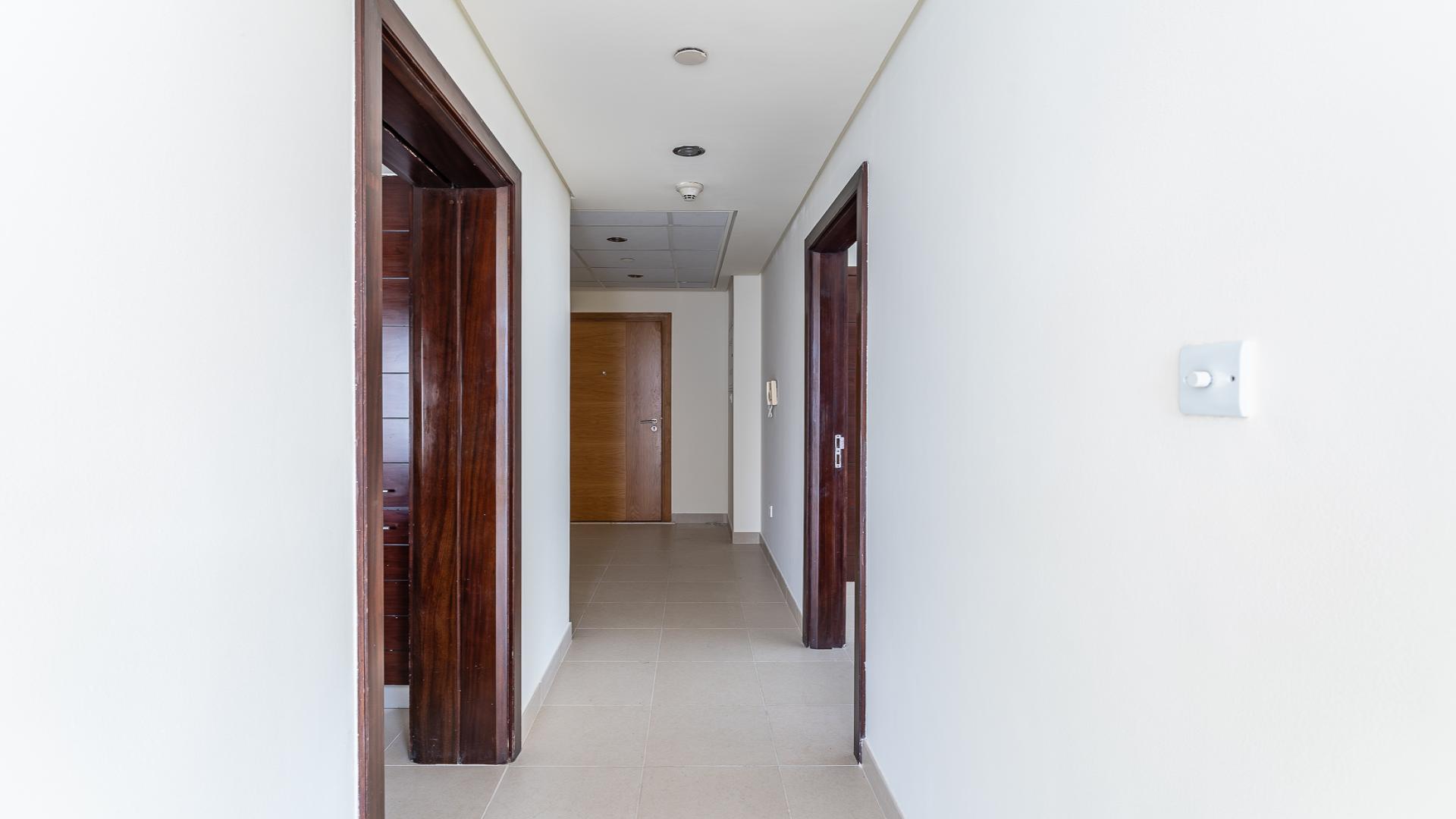 N/A,Hallway of 1-bedroom apartment in Burj Views Tower C, Downtown Dubai for rent