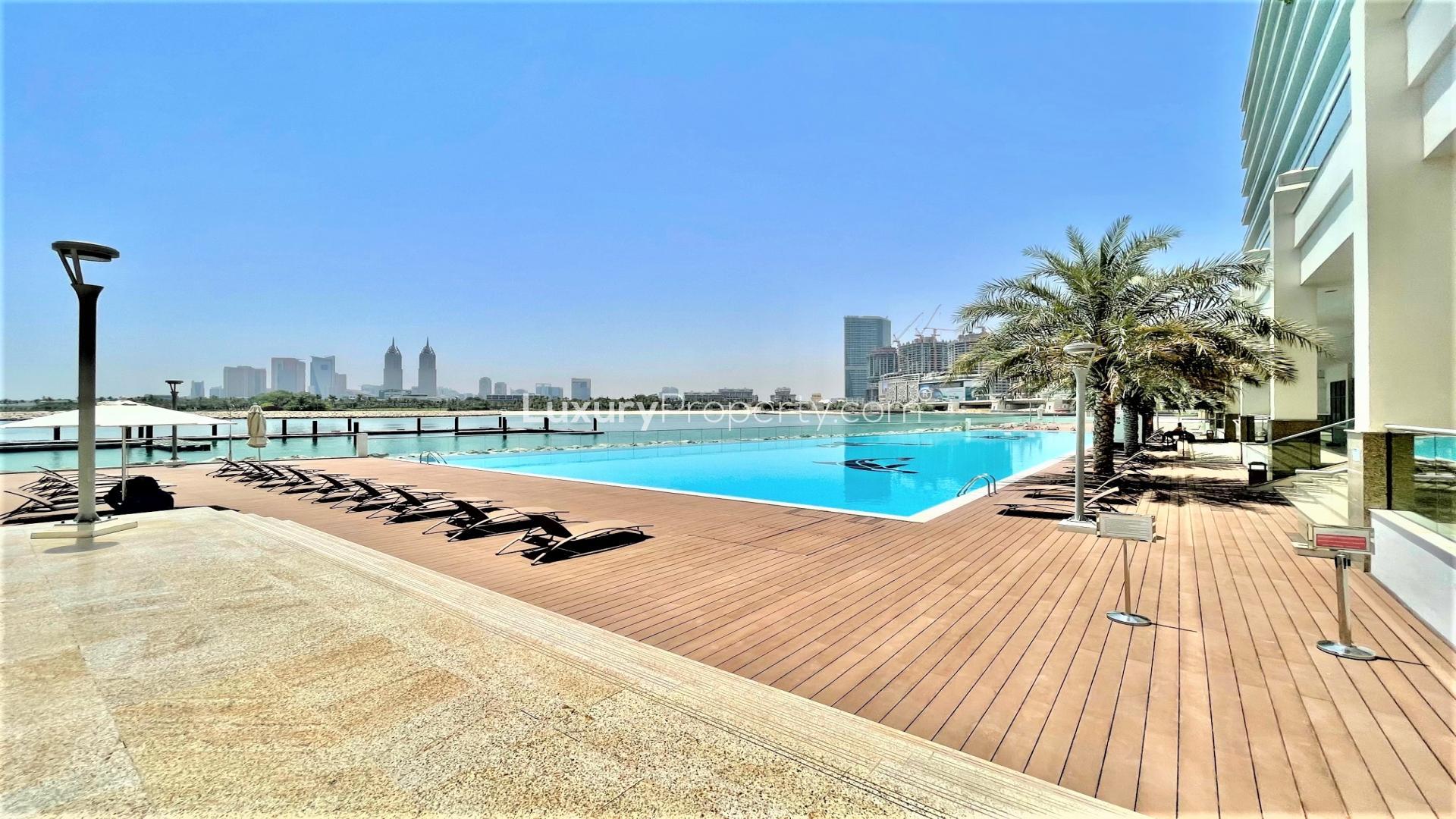 Living room in beachfront 1-bedroom apartment, Azure Residences, Palm Jumeirah, with modern decor