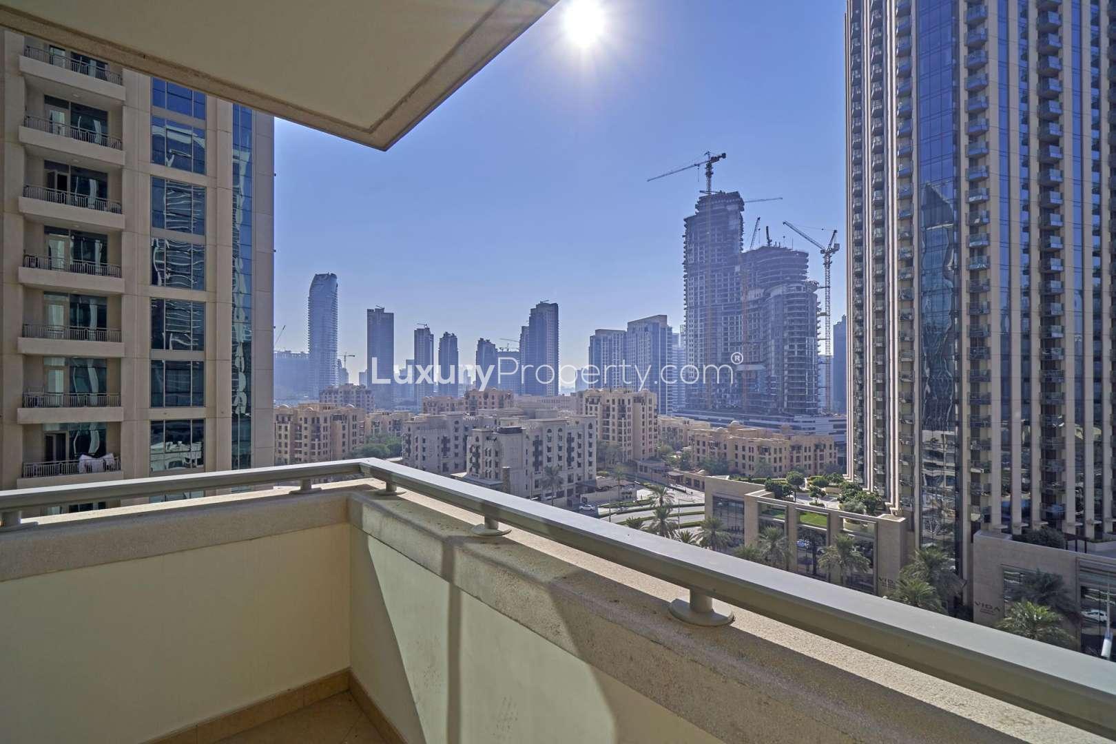 Modern Boulevard Central Towers in Downtown Dubai, featuring luxury one-bedroom apartments for rent