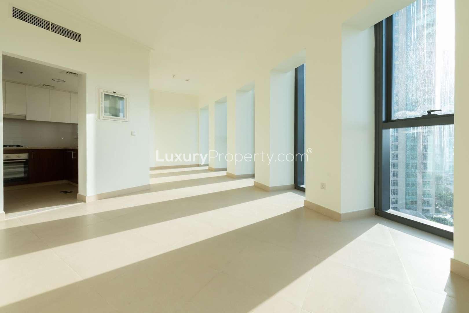 Bright living area in luxury 1-bedroom apartment, Burj Vista, Downtown Dubai