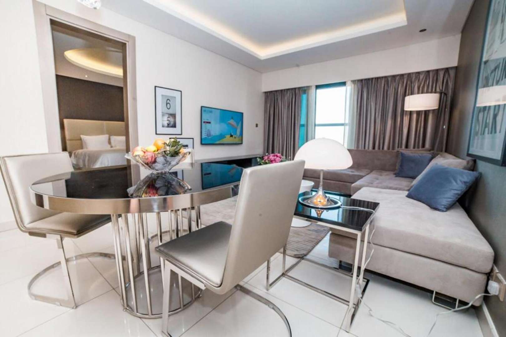 Luxurious living room in 1-bedroom apartment, Damac Towers, Business Bay, modern decor